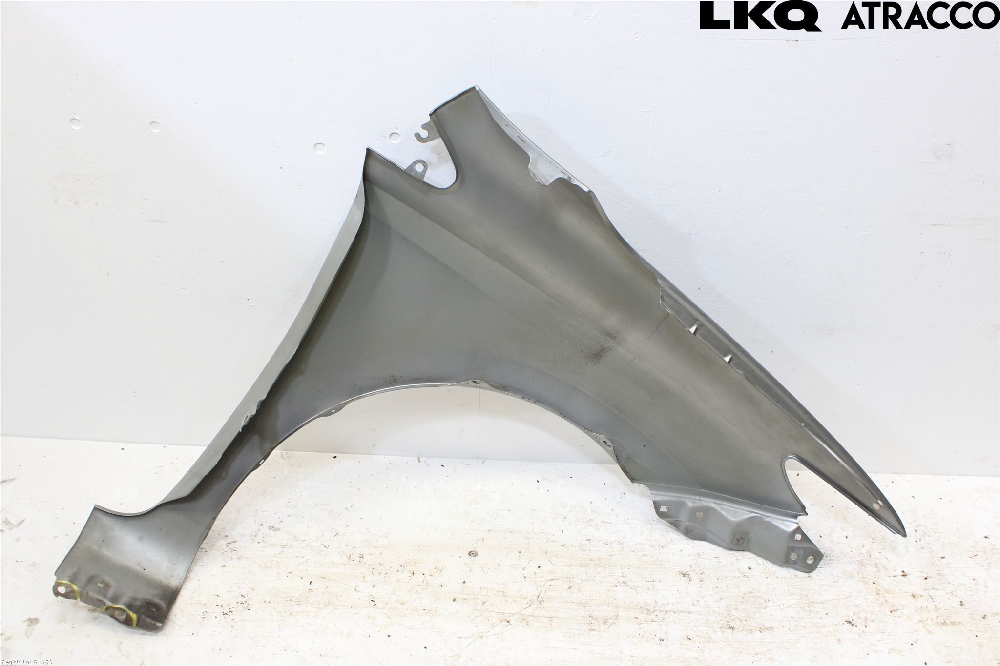 Toyota AURIS 13-19 Skjerm Foran Venstre