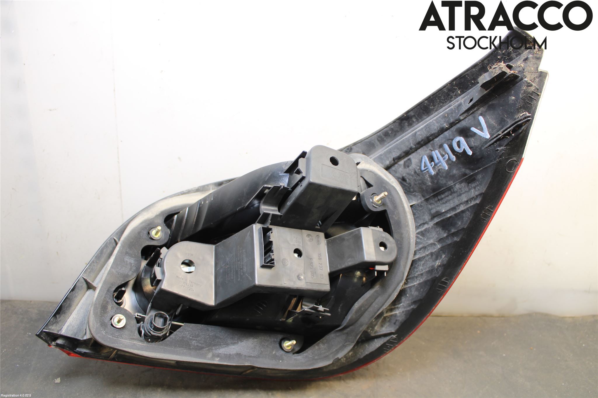 BMW 5 E60/61 Sed/Tou 02-10 Baklykt Venstre