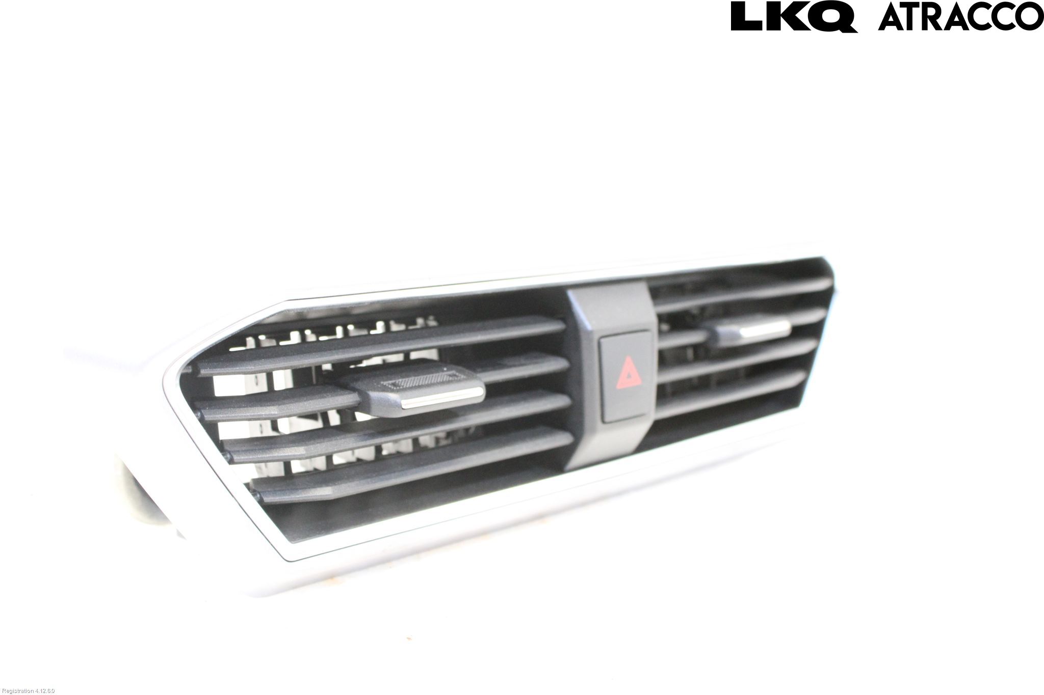 Seat LEON 20- Dashbord Kanal - Dyse