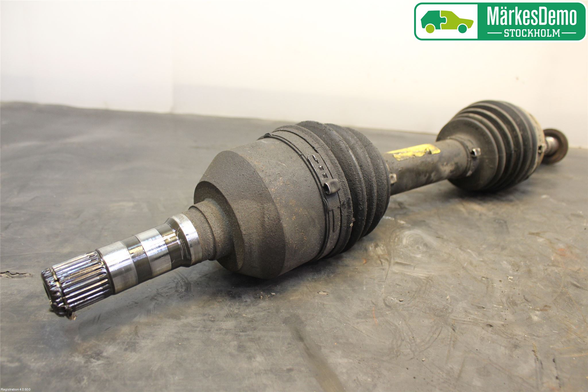 Saab 9-3 VER 2 Drivaksel Foran Kompl Venstre