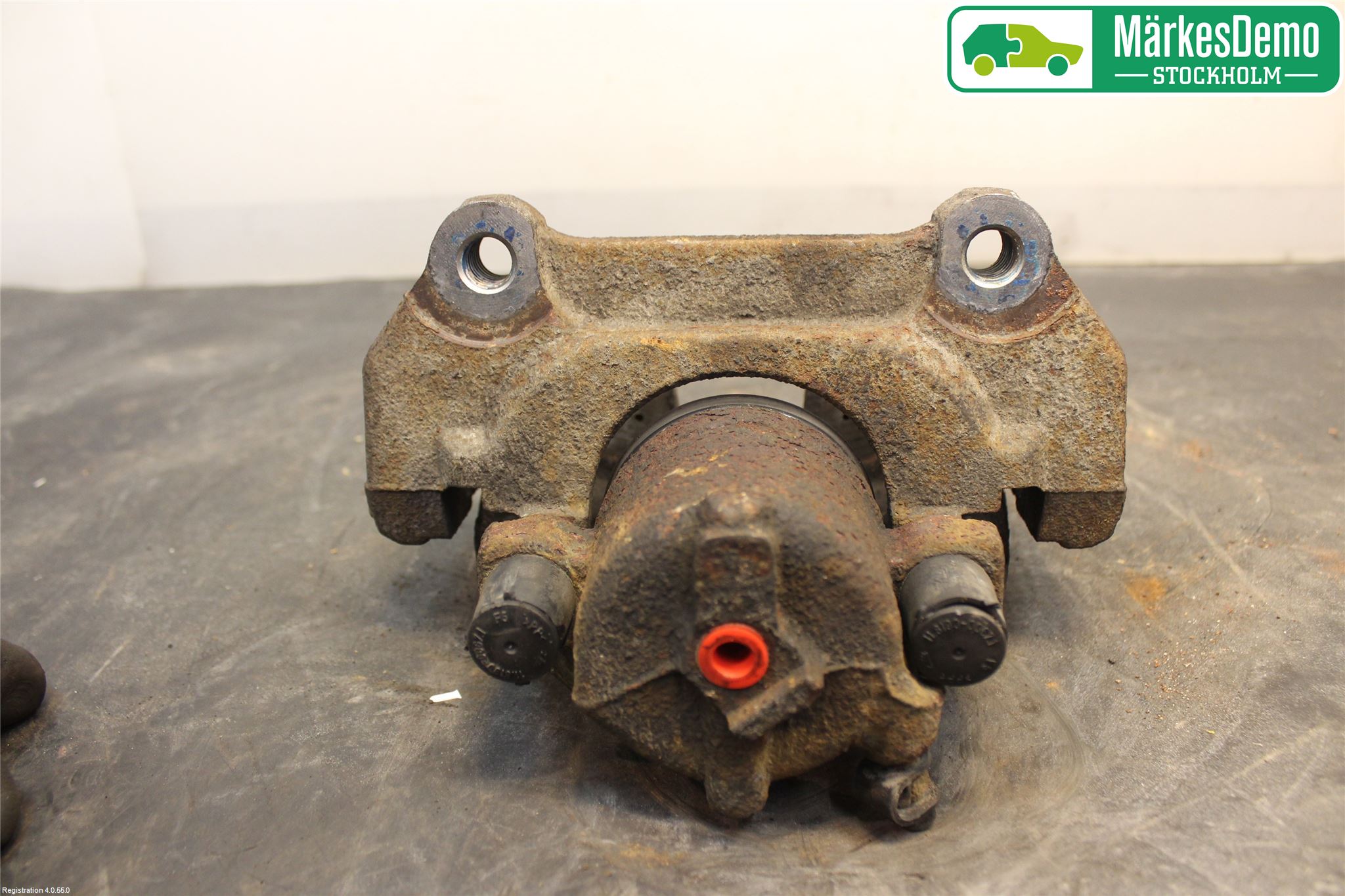 Saab 9-5     06-10 Bremsecaliper Foran Venstre