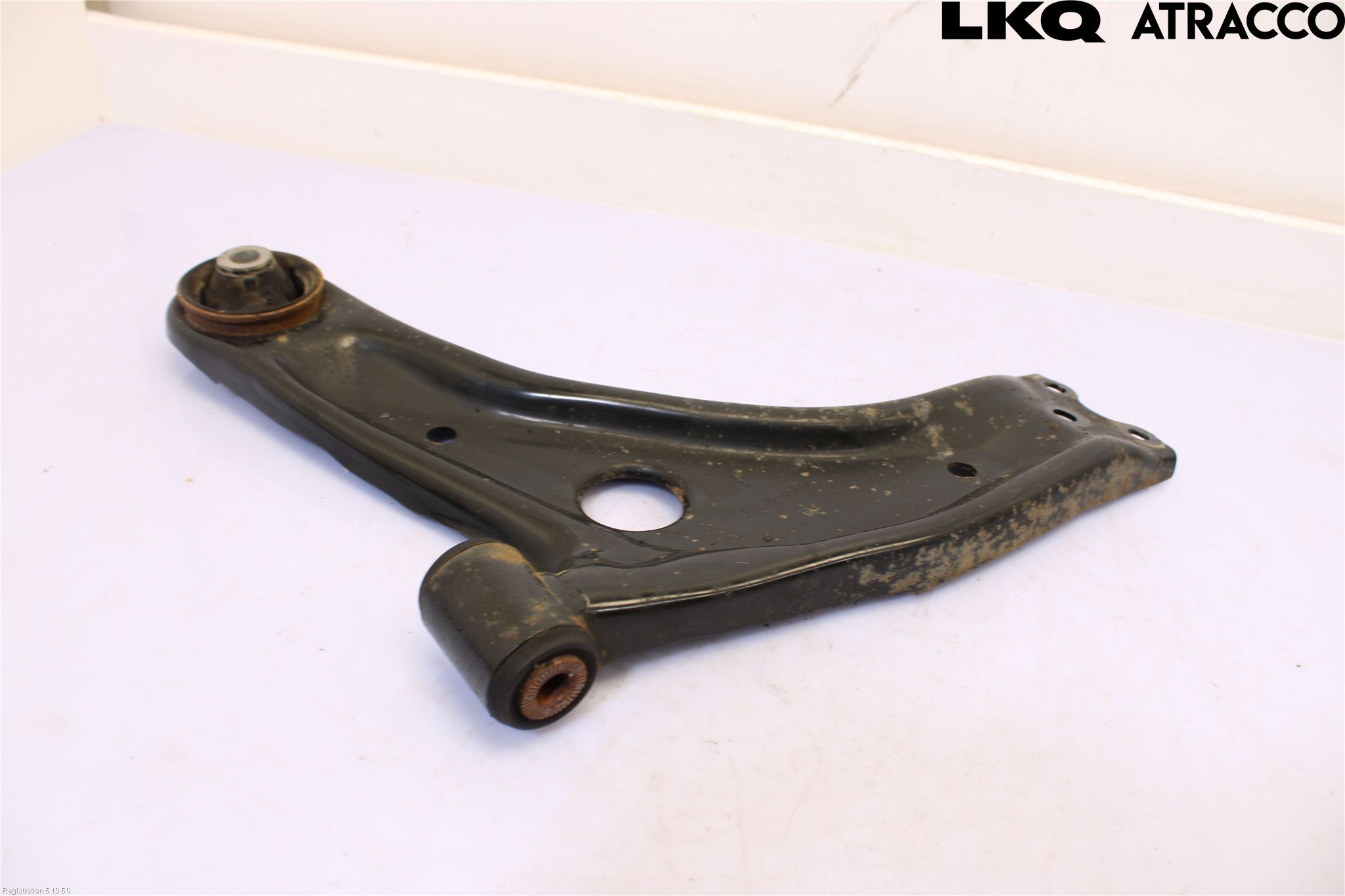 Toyota YARIS XP21 20- Bærearm Foran Venstre Nedre