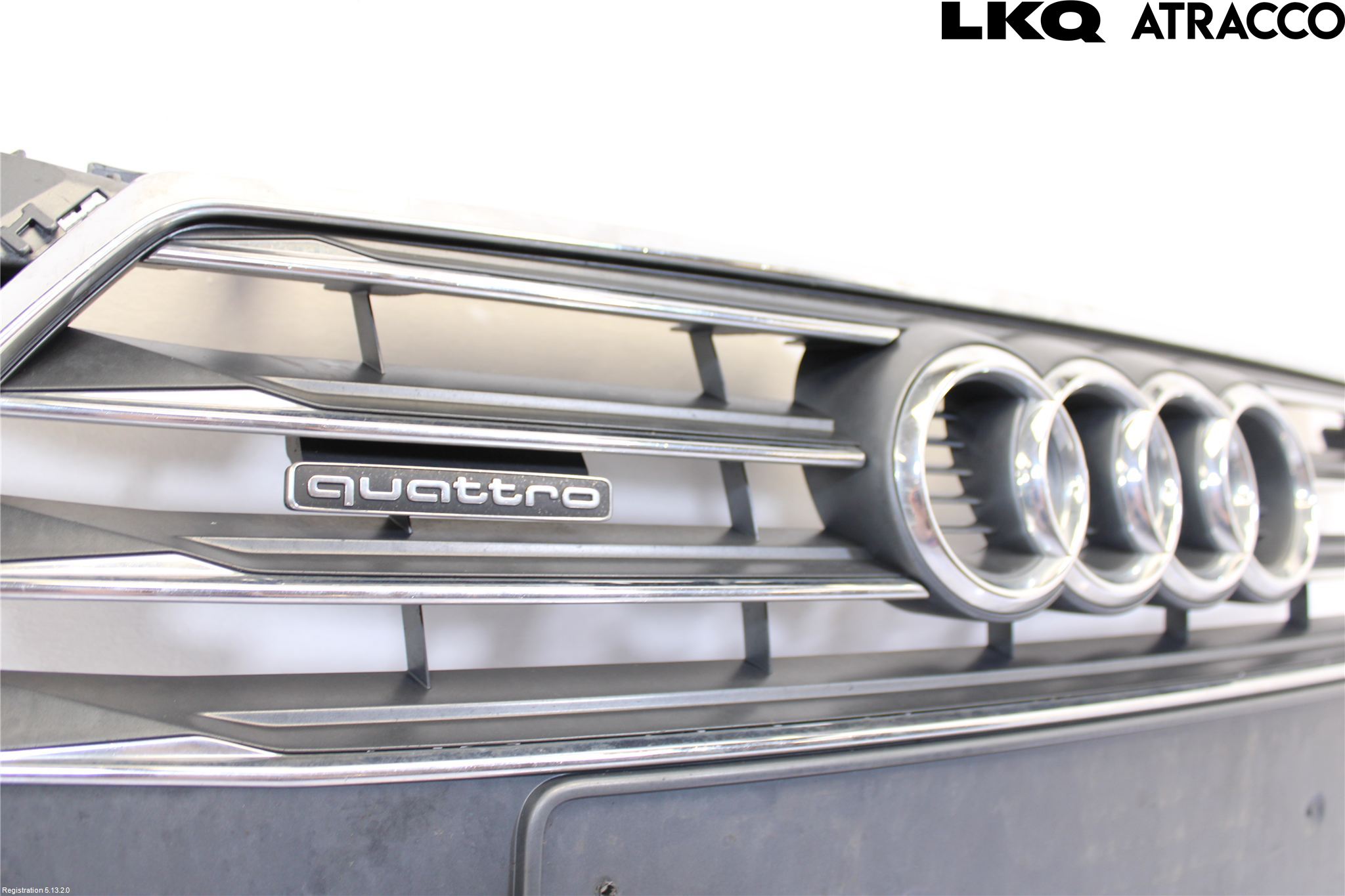 Audi A4/S4 B9 16-19 Grill Komplett