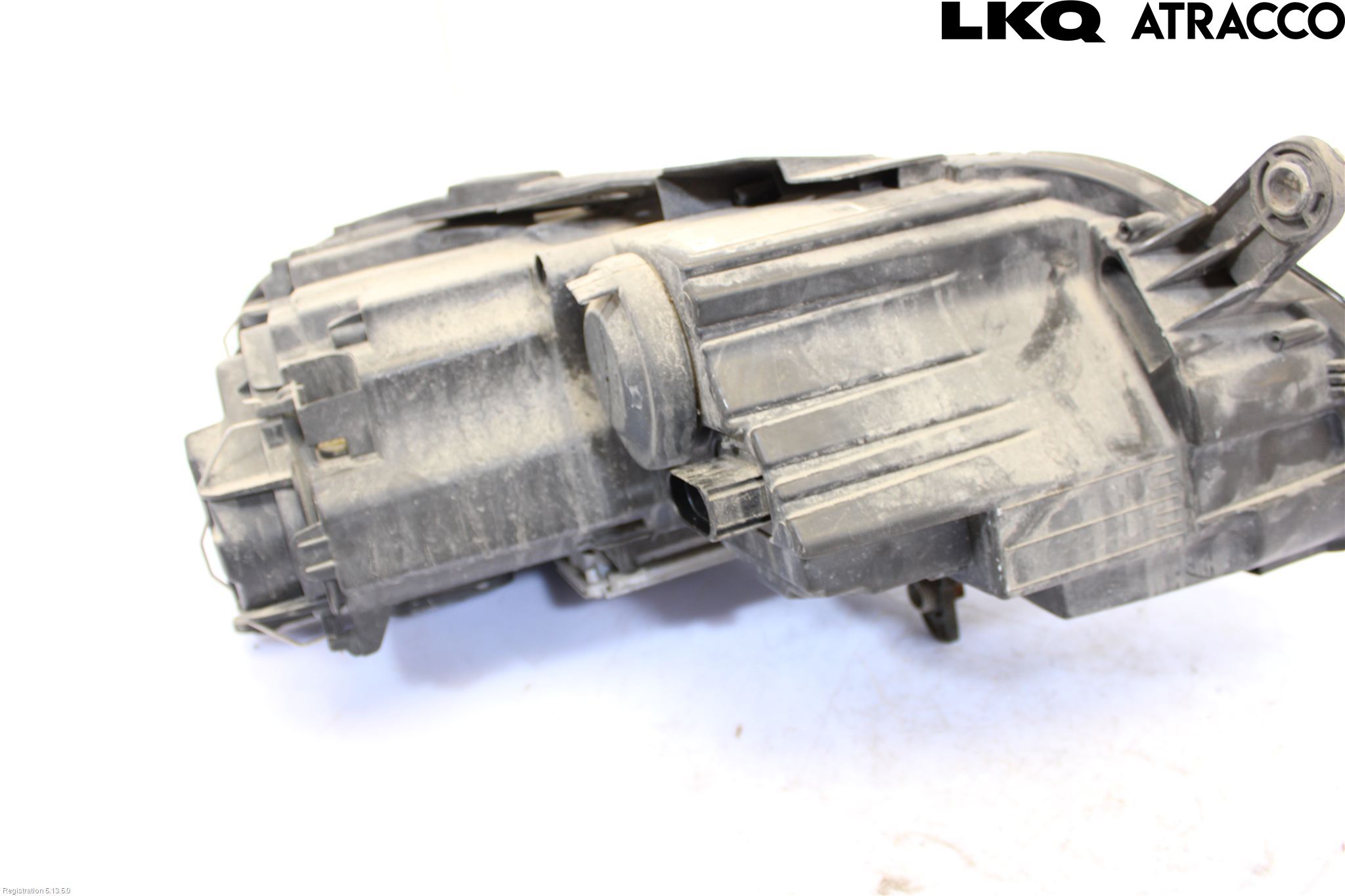 Volkswagen VW PASSAT 11-14 Frontlykt Venstre