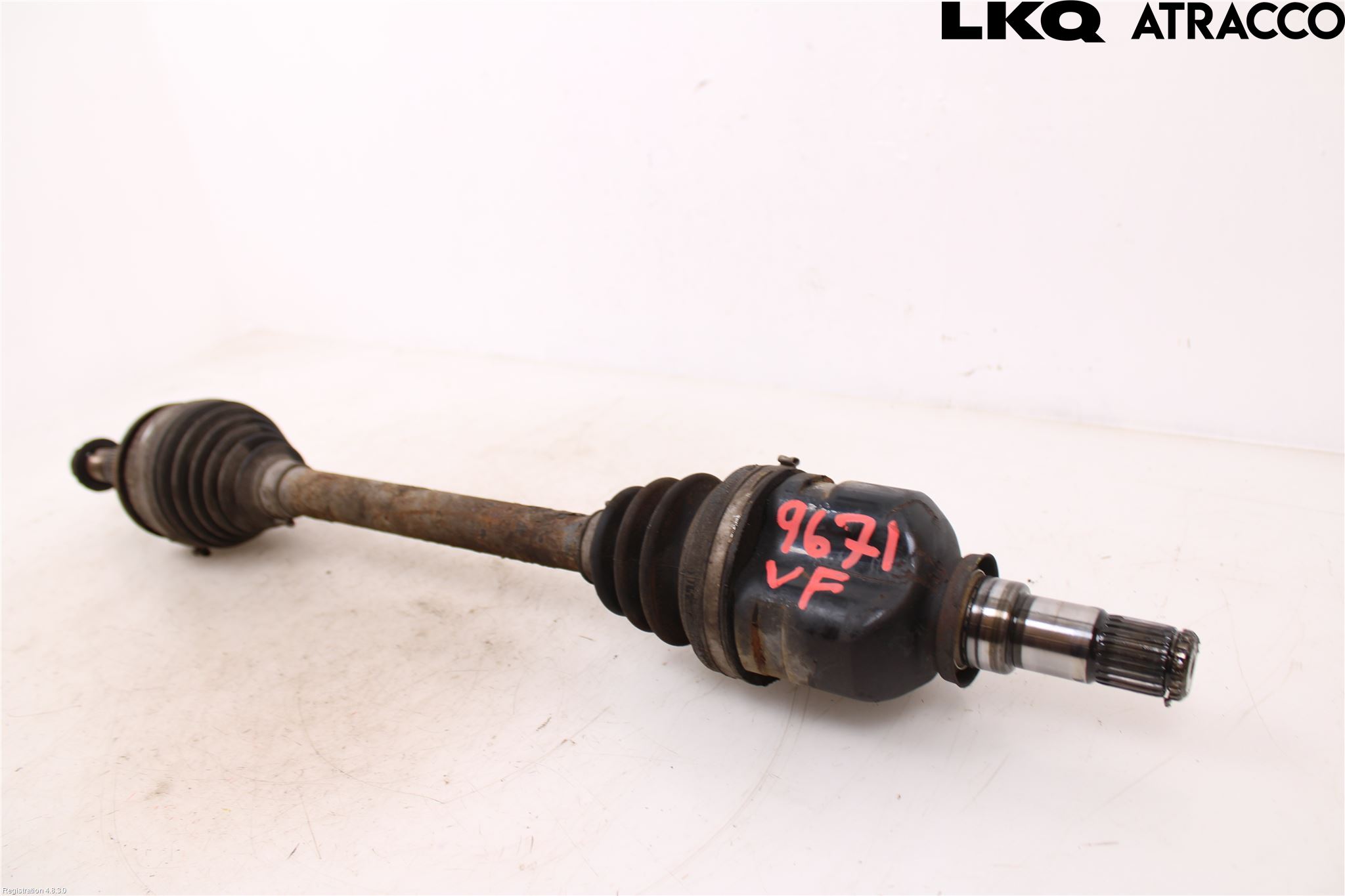 Toyota AURIS 07-09 Drivaksel Foran Kompl Venstre