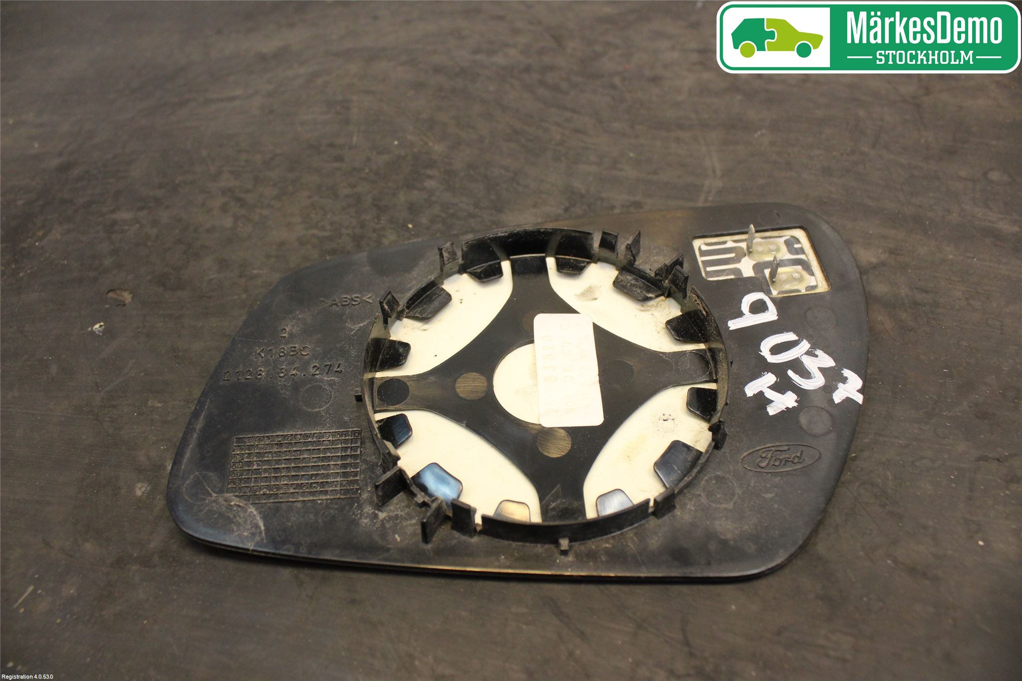 Ford MONDEO     01-06 Speil Glass H