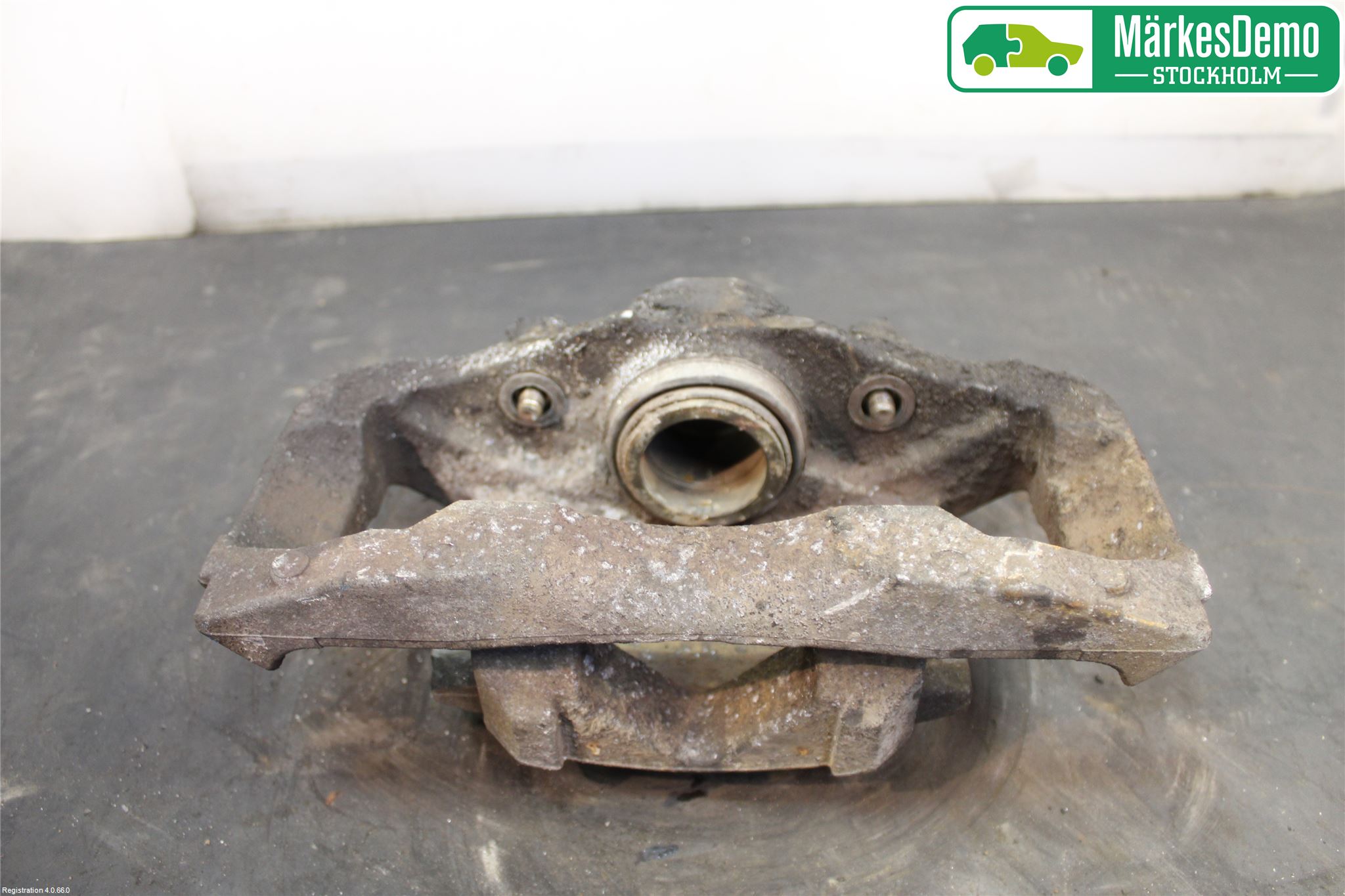BMW 5 F10/F11/F18 09-17 Bremsecaliper Foran Høyre