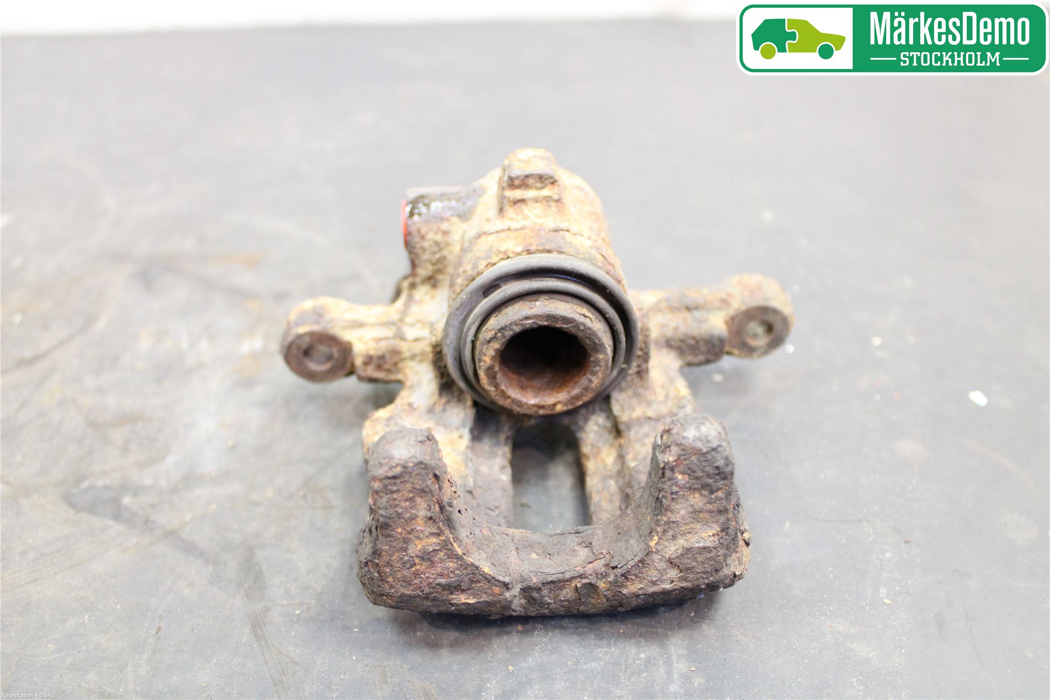Mercedes-Benz MB VANEO (W414) Bremsecaliper Bak Høyre