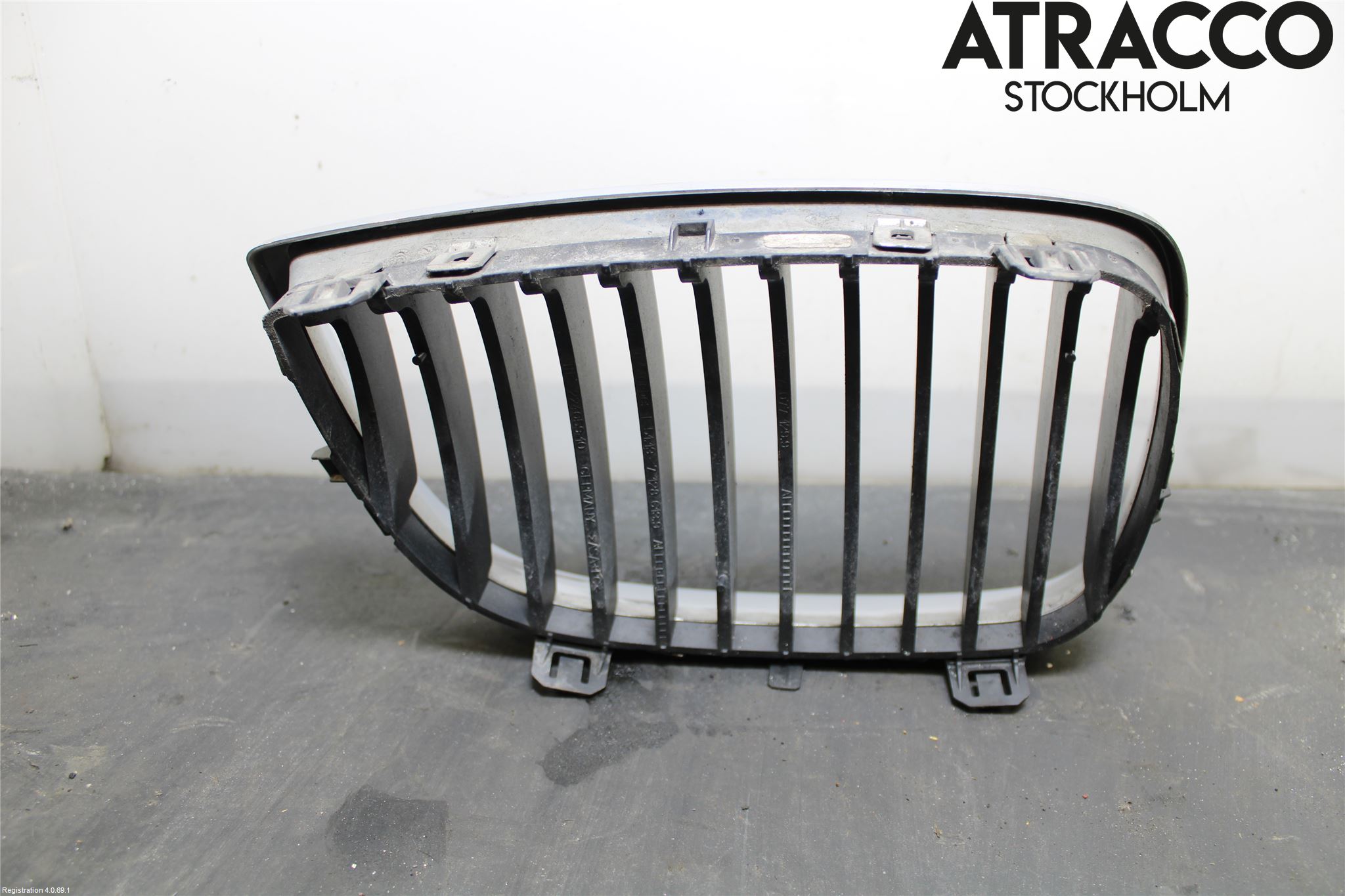 BMW 1 E87/81 5D/3D 03-11 Grilldel Venstre