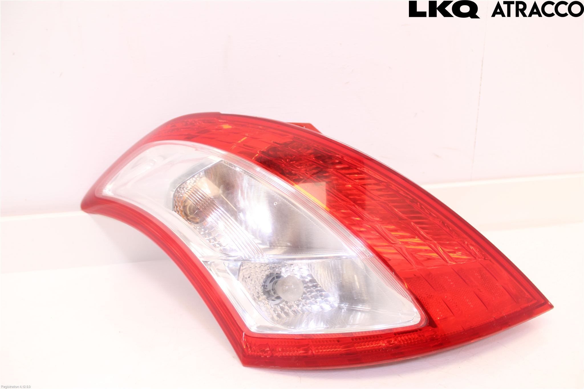 Suzuki SWIFT 11-16 Baklykt Venstre