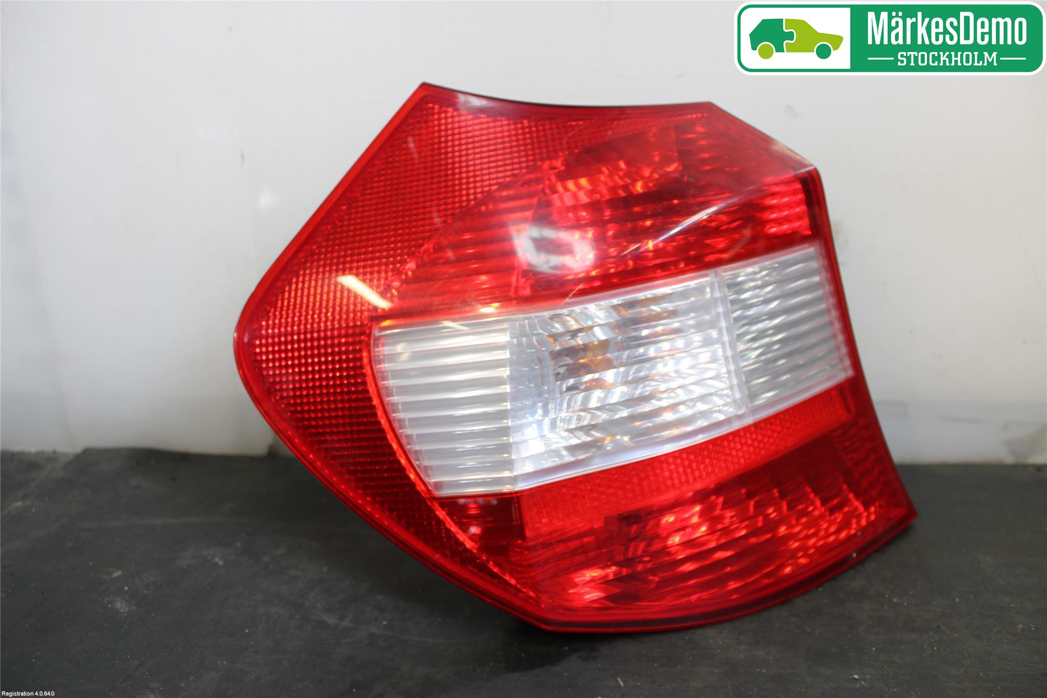 BMW 1 E87/81 5D/3D 03-11 Baklykt Venstre