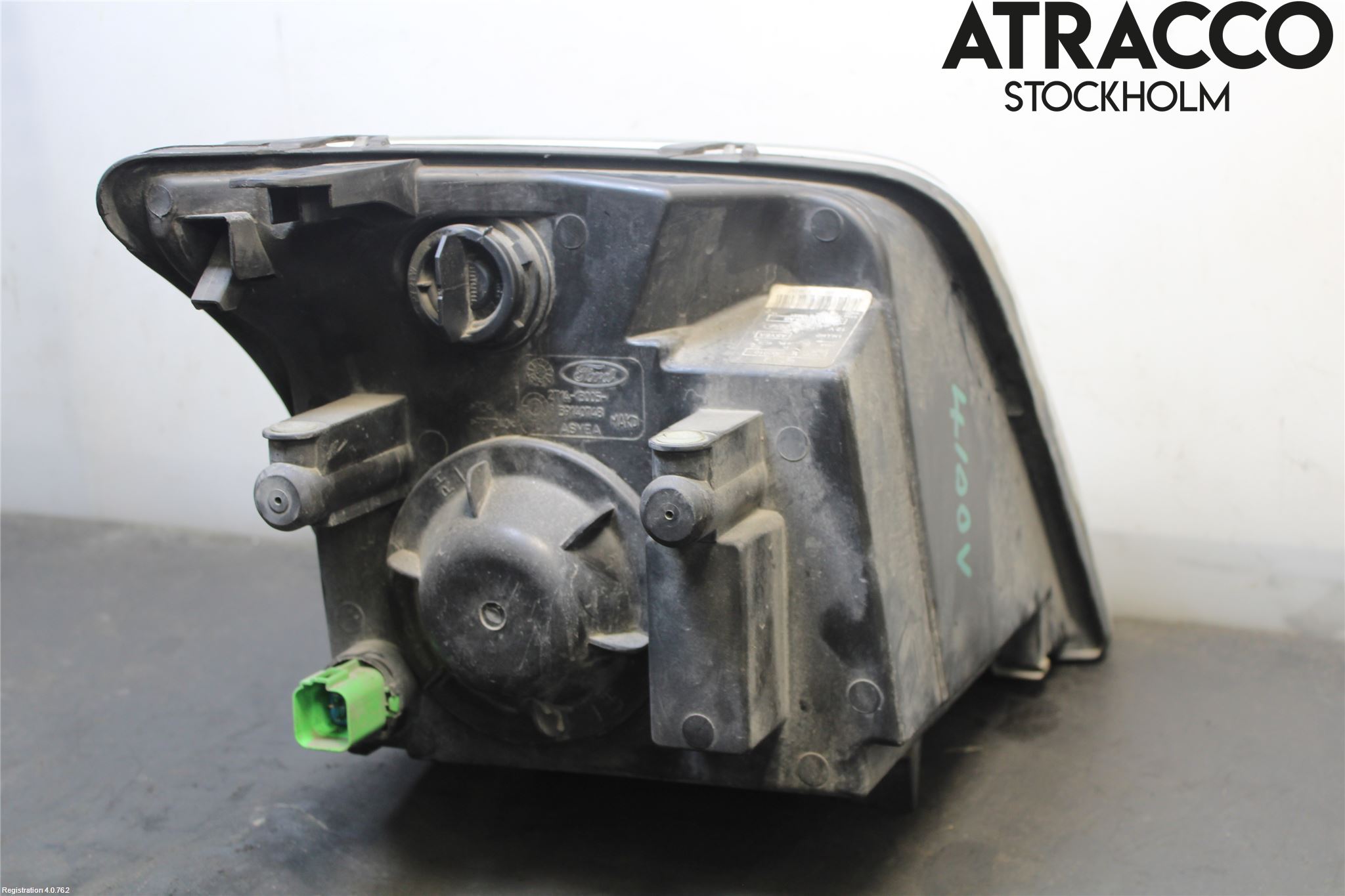 Ford TRANSIT CONNECT 03-08 Frontlykt Venstre
