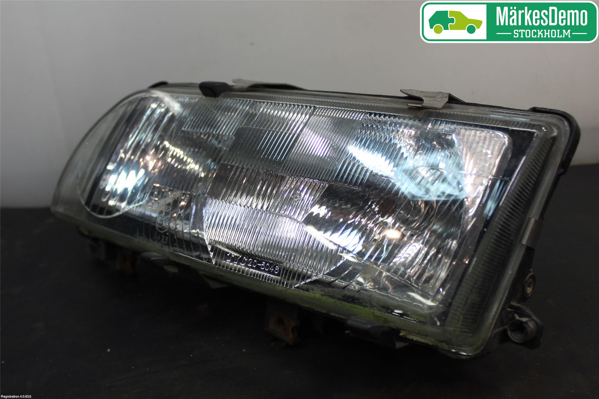 Nissan PRIMERA   91-96 Frontlykt Venstre