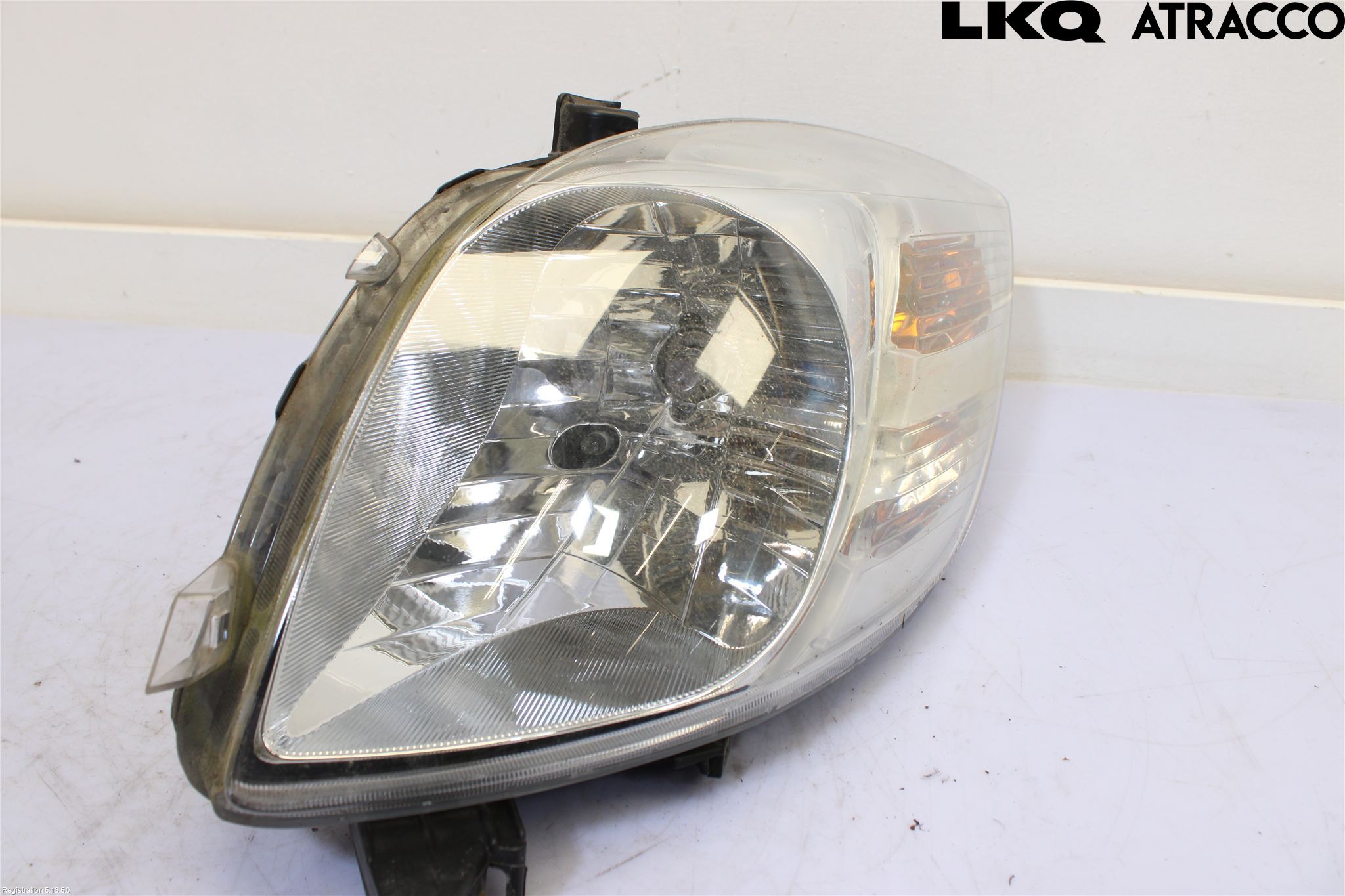 Toyota YARIS XP90 06-11 Frontlykt Venstre