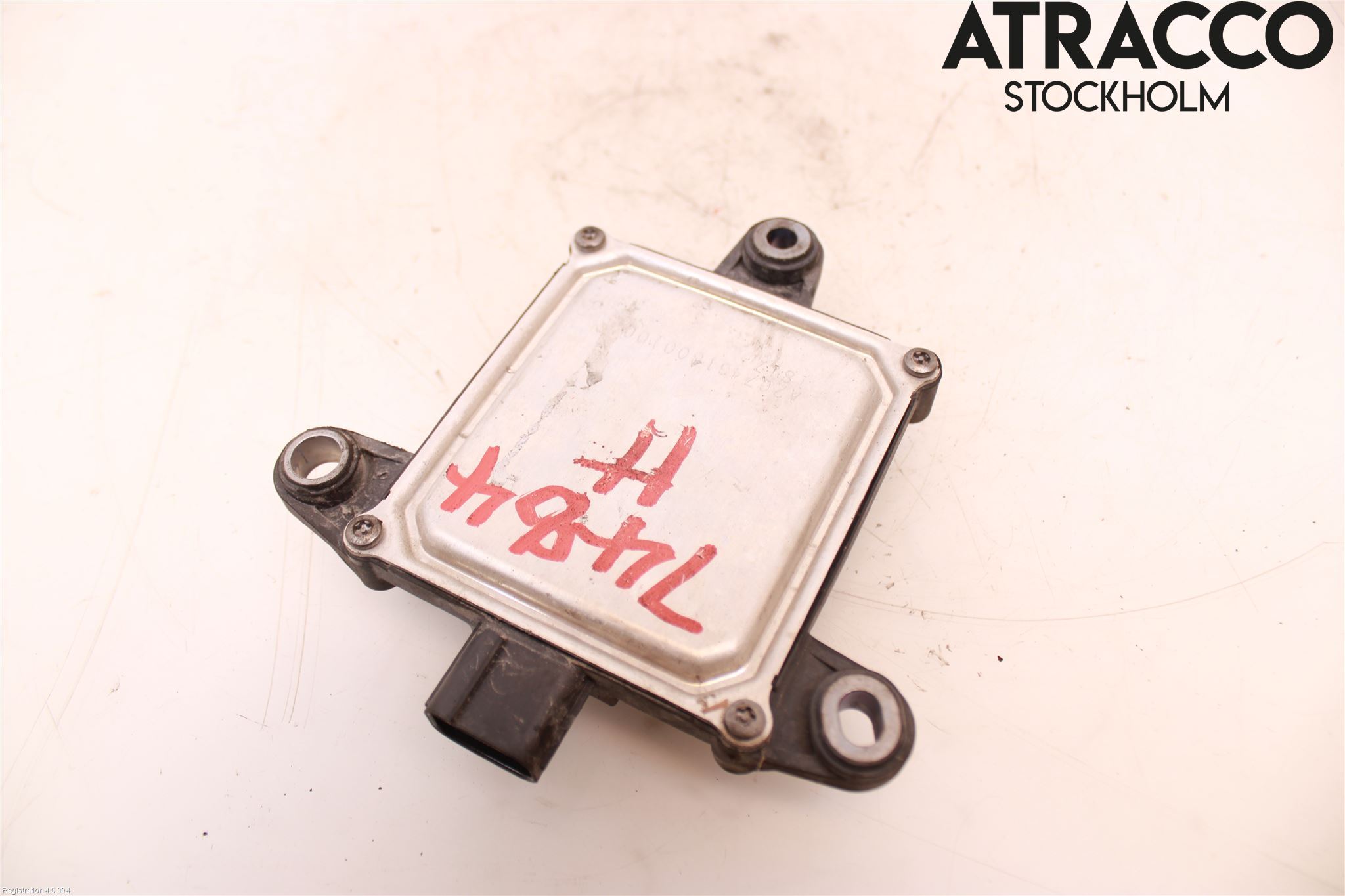 Mitsubishi OUTLANDER 13-21 Sensor Kollisjonsbeskyttelse