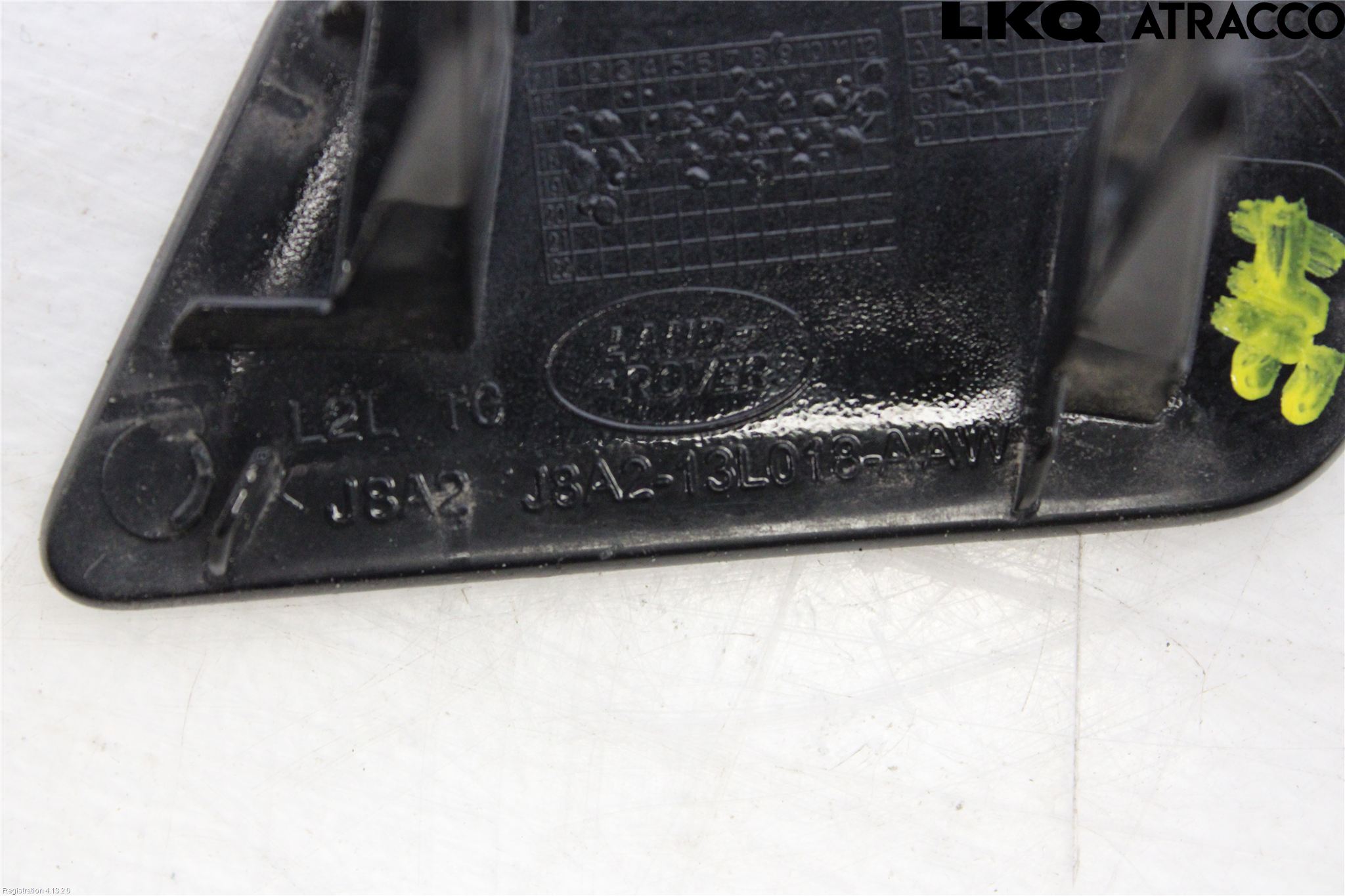 Landrover RANGE ROVER VELAR (L560) 17- Spylerdyse Frontlykter
