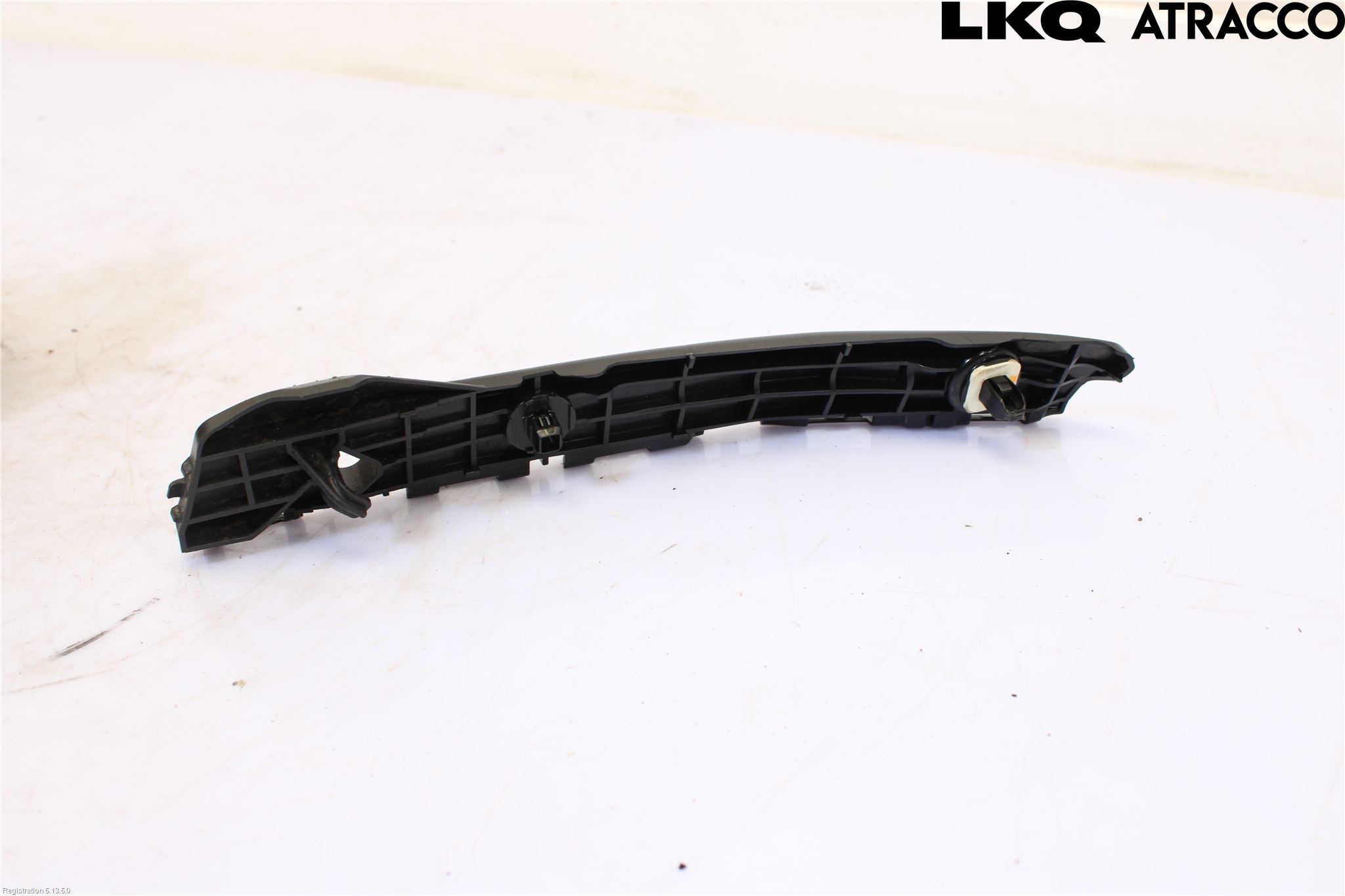 Toyota YARIS XP130 12-14 Støtfangerfeste Bak Venstre