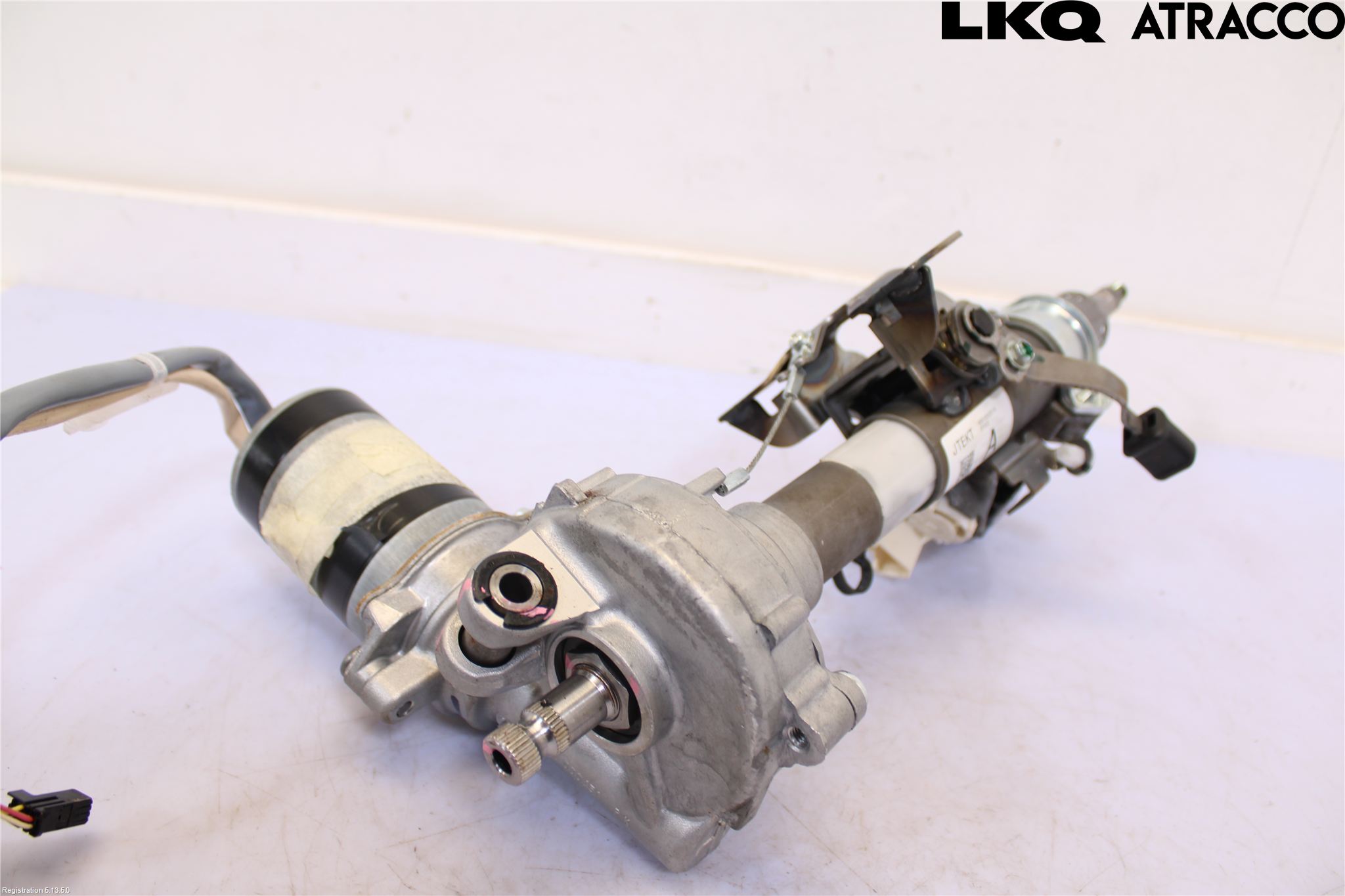 Toyota YARIS XP130 15-20 Rattakselaggregat Innebygd Servo