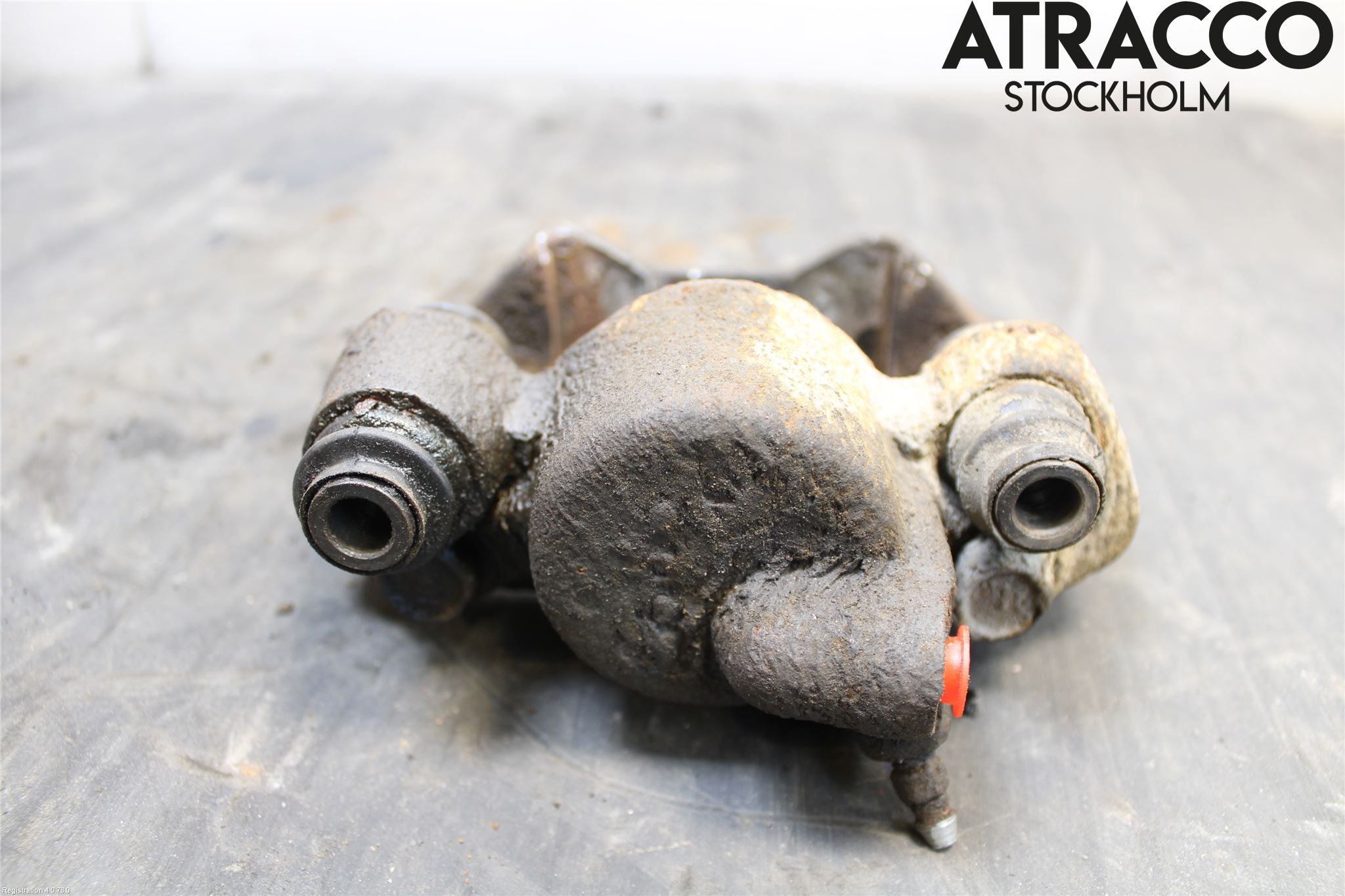 Mitsubishi PAJERO  99-06 Bremsecaliper Bak Høyre