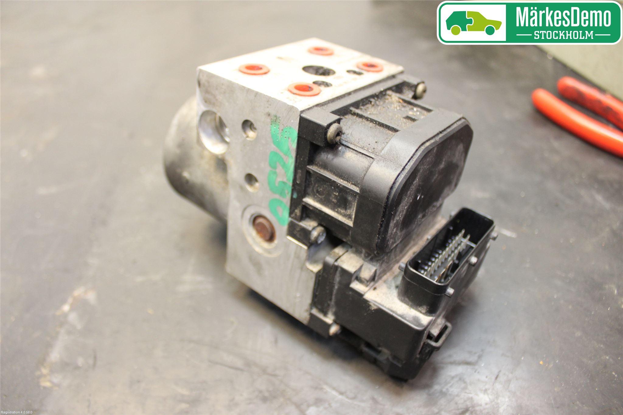 Mitsubishi CARISMA 00-04 Abs Hydraulikkaggregat