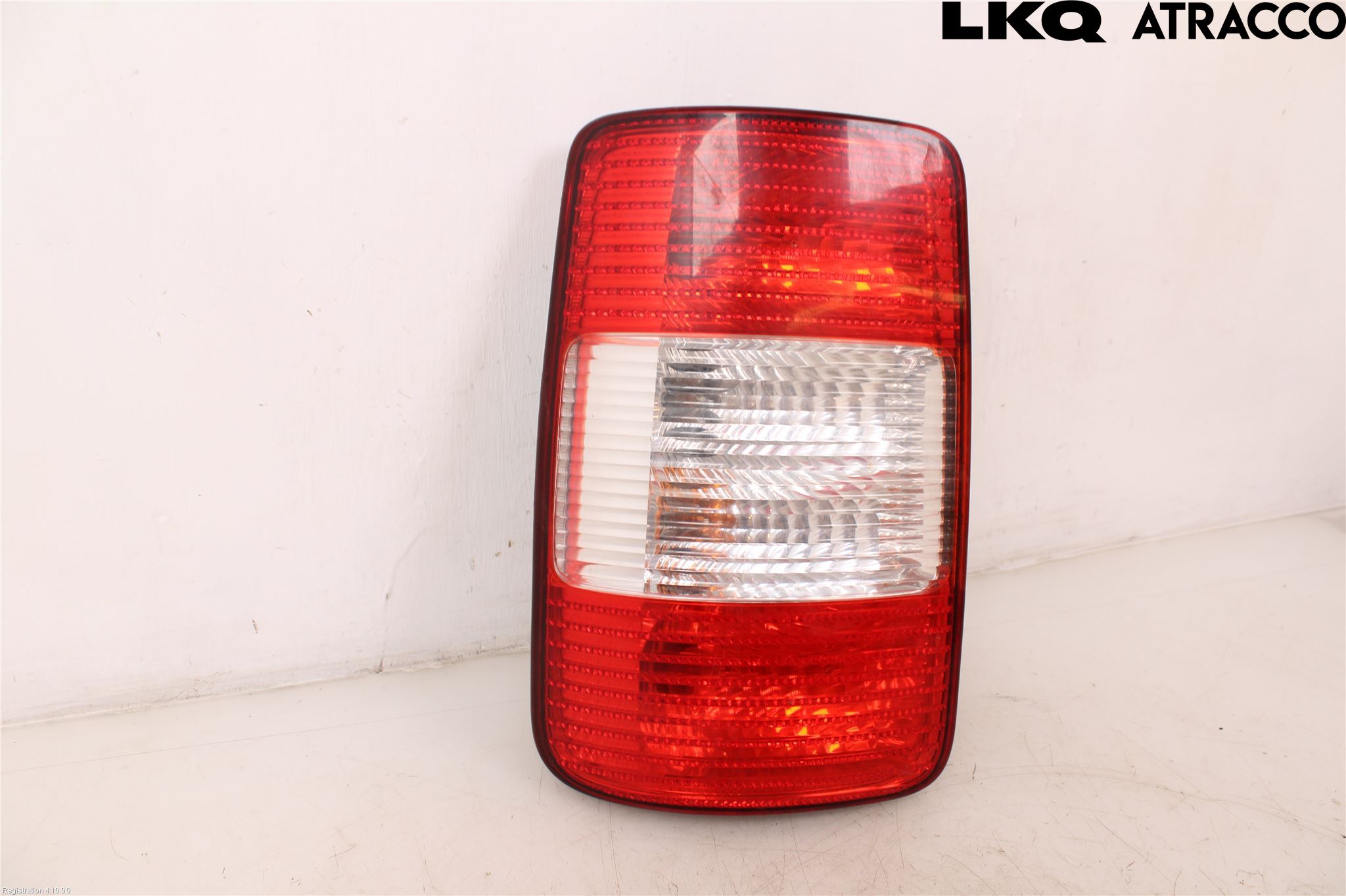 Volkswagen VW CADDY      04-10 Baklykt Venstre