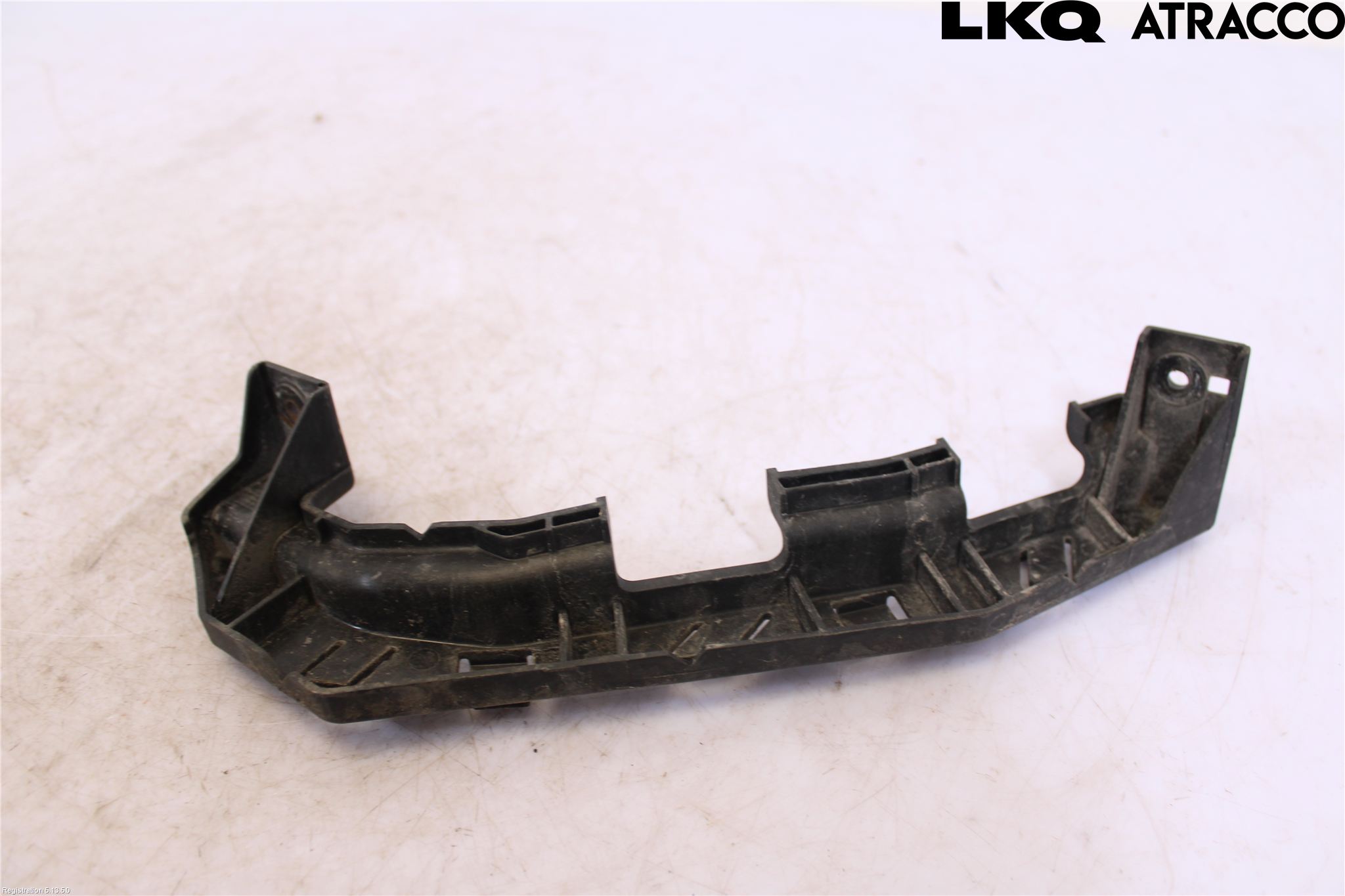 Hyundai i30 GD 13-17 Støtfangerfeste Foran Høyre