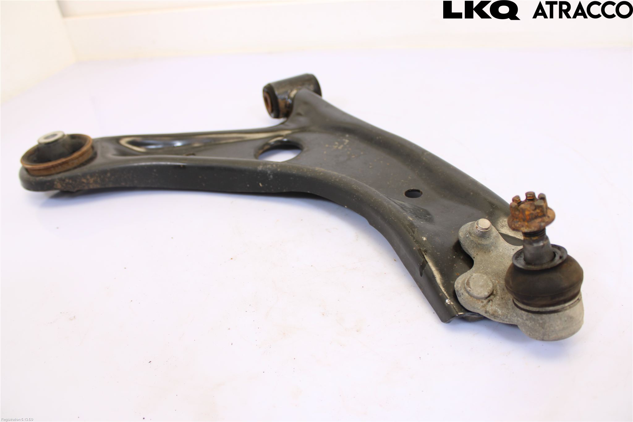 Toyota YARIS XP21 20- Bærearm Foran Høyre Nedre