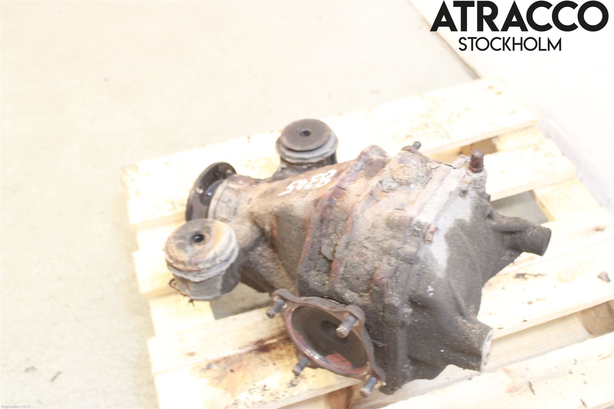 Lexus IS 200/300   99-05 Bakaksel Kardang Bak -Diff