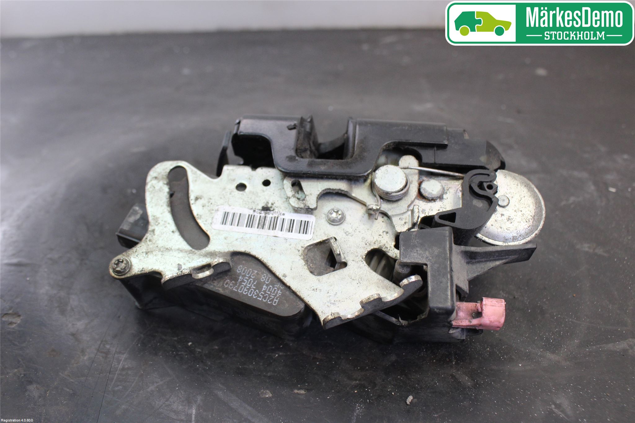 Mercedes-Benz MB VITO/VIANO (W639) 04-14 Dørlås - Låsekasse