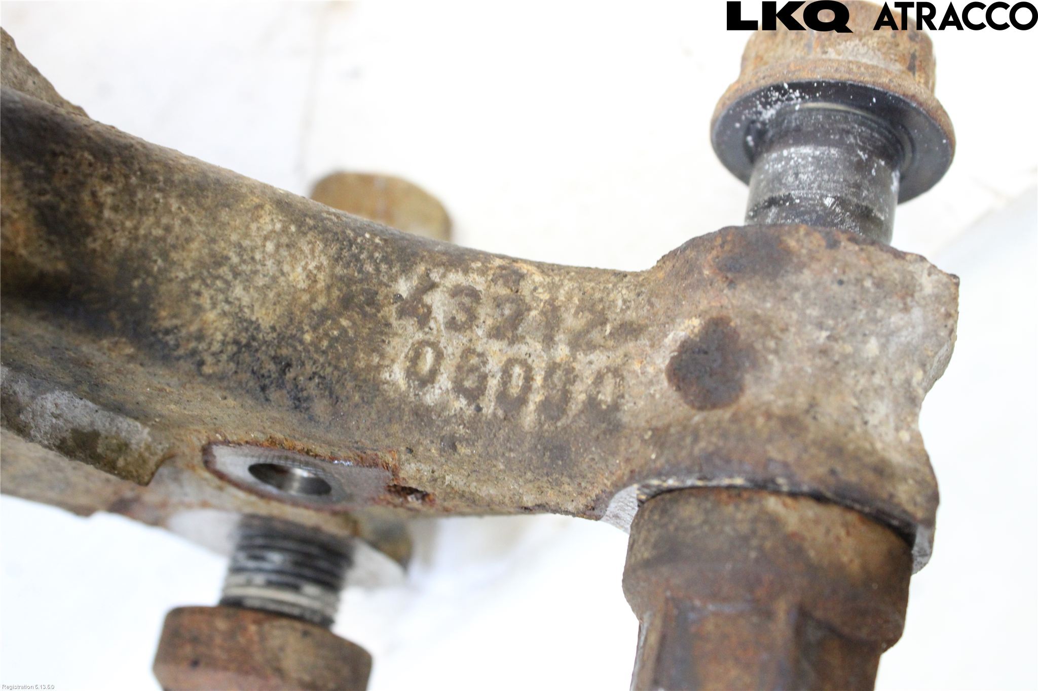 Toyota AVENSIS 16-18 Spindel Vf