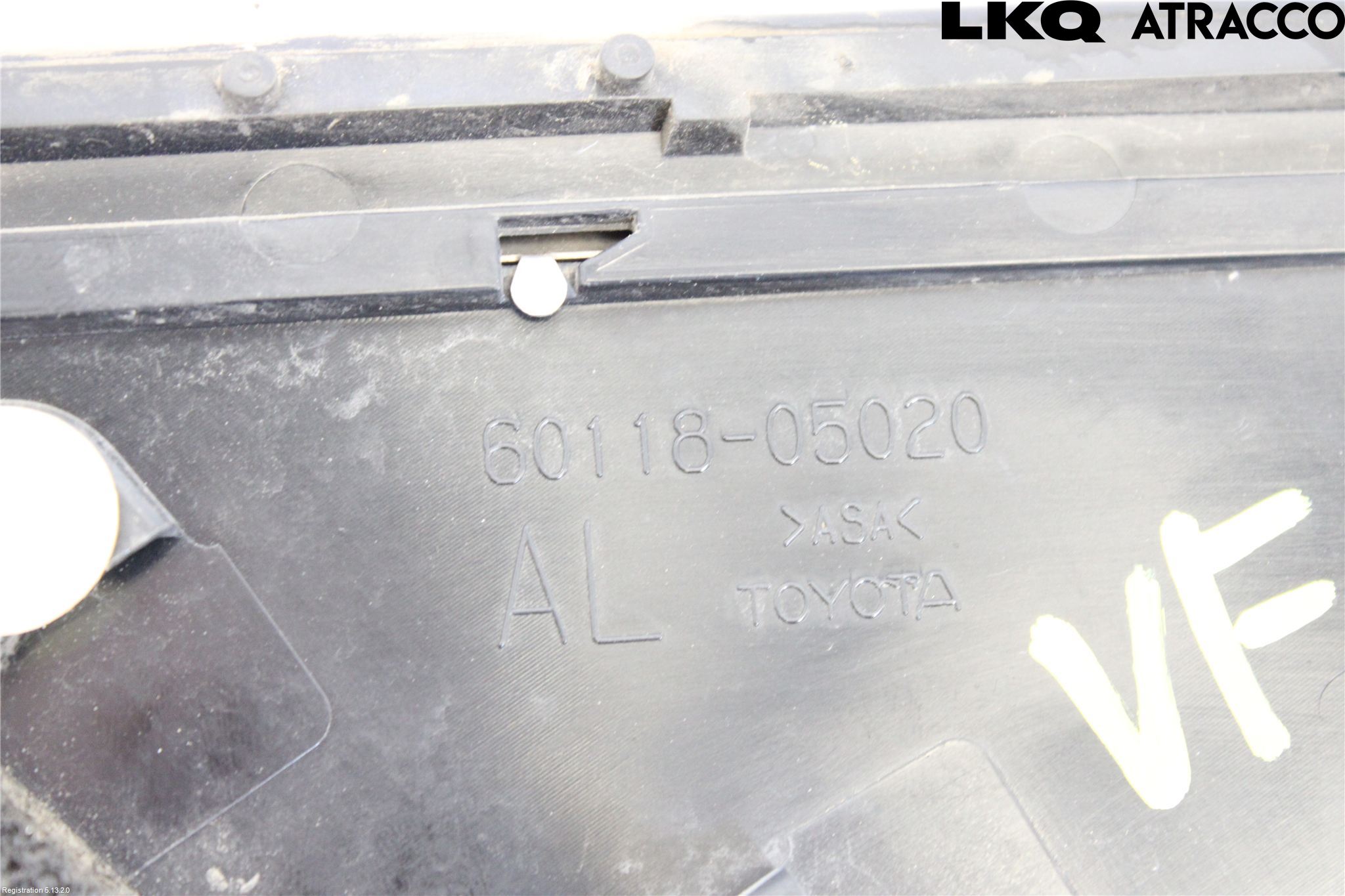 Toyota AVENSIS 09-15 List Venstre Side