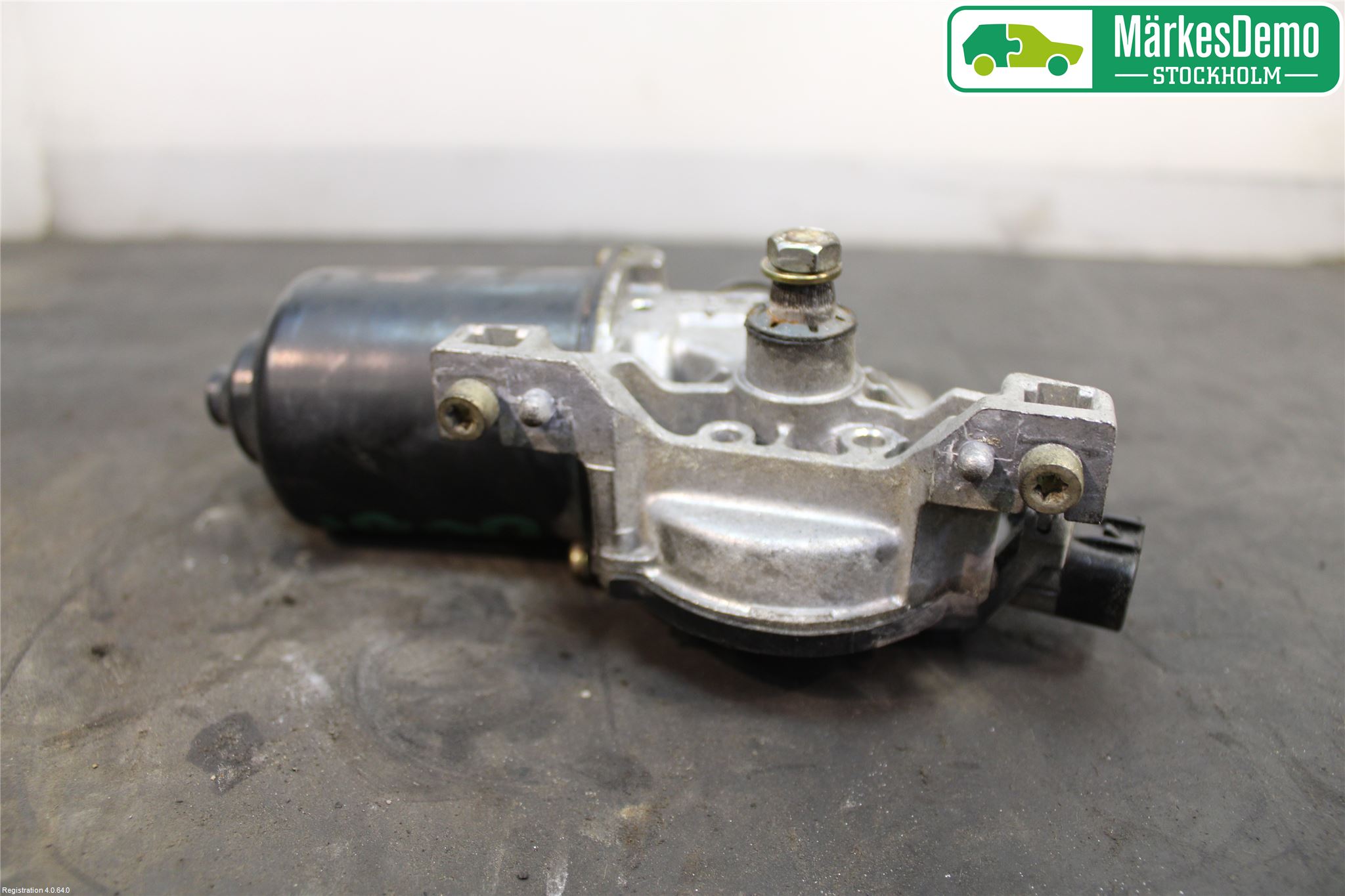 Toyota PRIUS NWH20 04-08 Viskermotor Frontrute