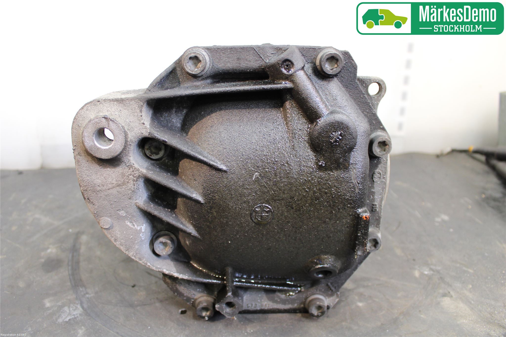BMW 6 F12/F13 10-18 Bakaksel Kardang Bak -Diff