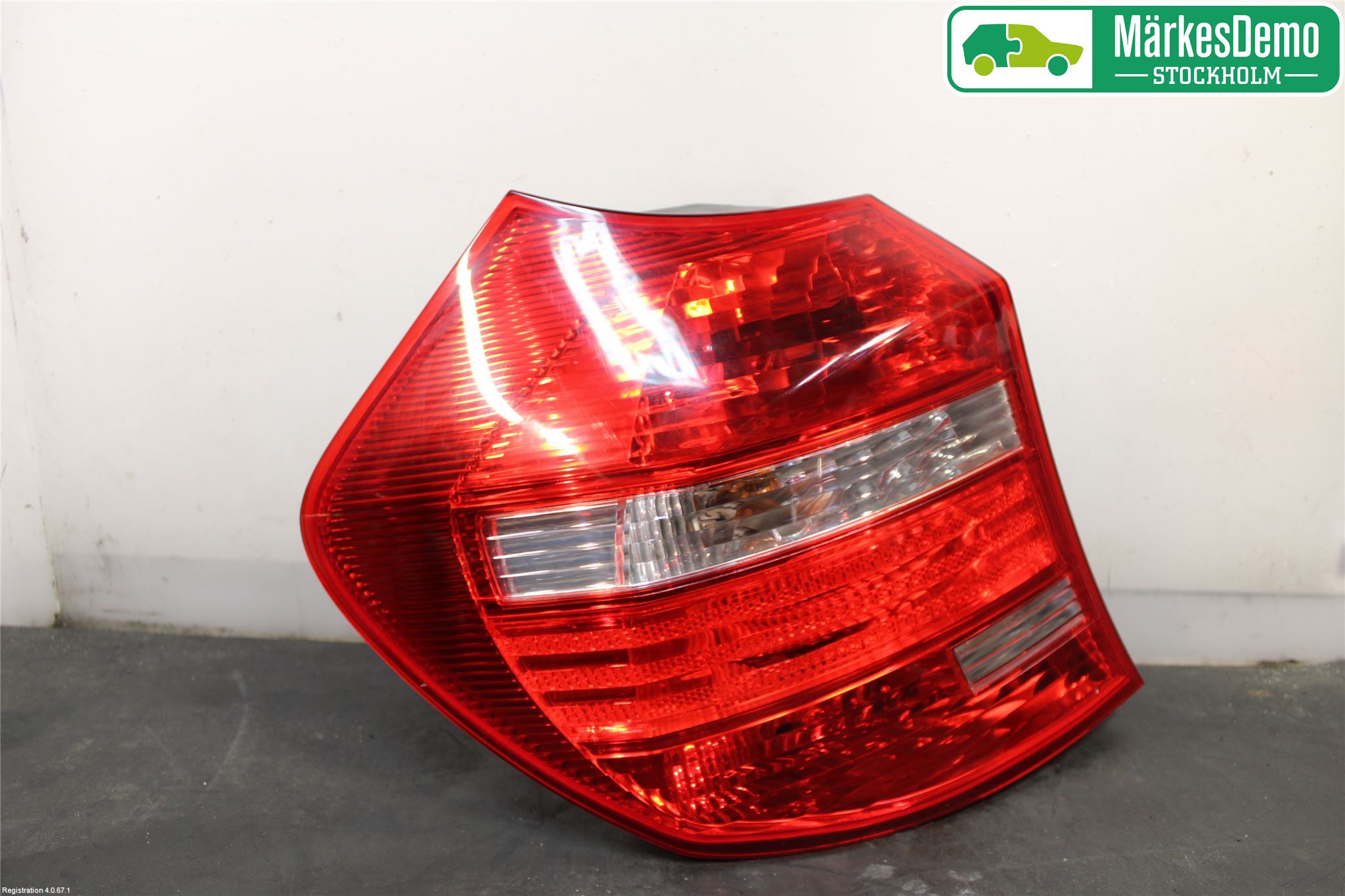 BMW 1 E87/81 5D/3D 03-11 Baklykt Venstre