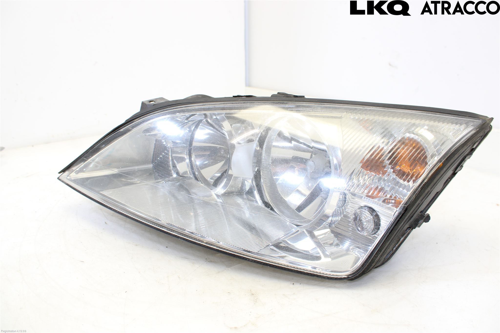 Ford MONDEO     01-06 Frontlykt Venstre