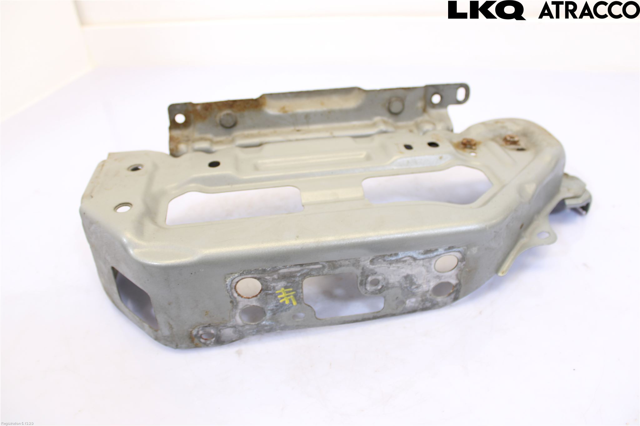 Toyota YARIS XP90 06-11 Radiator Feste - Ramme - Bjelk