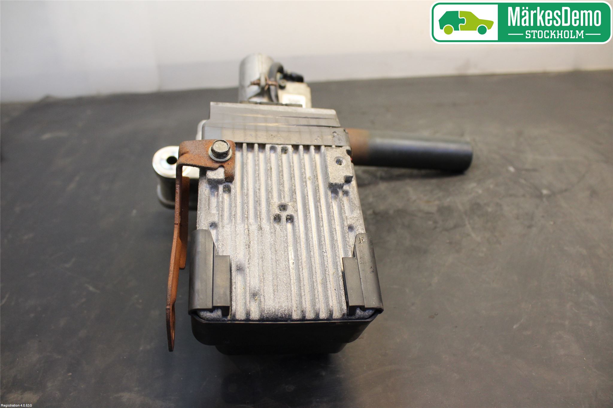 Toyota RAV4 13-18 Rattakselaggregat Innebygd Servo