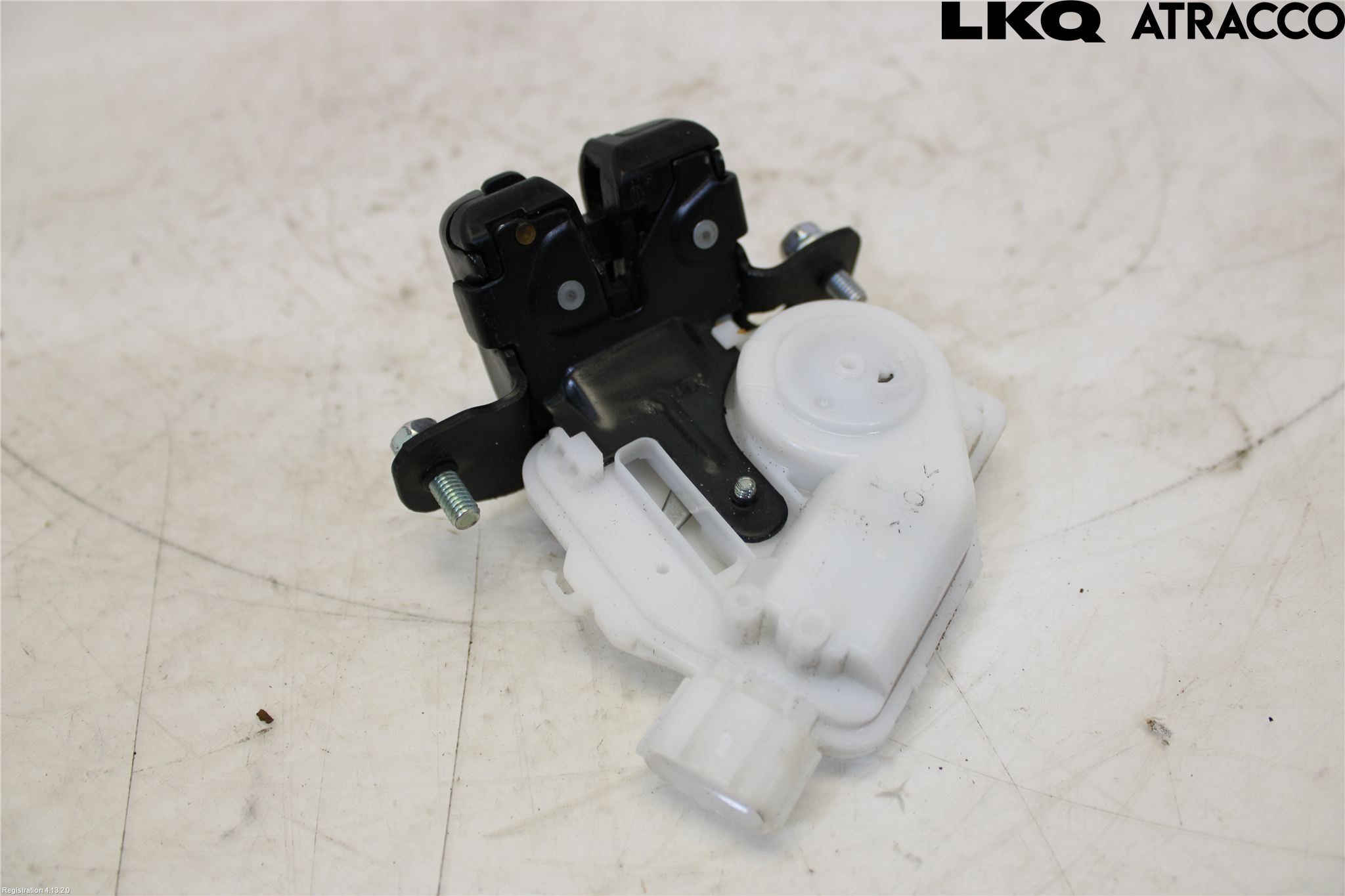 Toyota YARIS XP130 15-20 Bakluke-Lokk Låsekasse