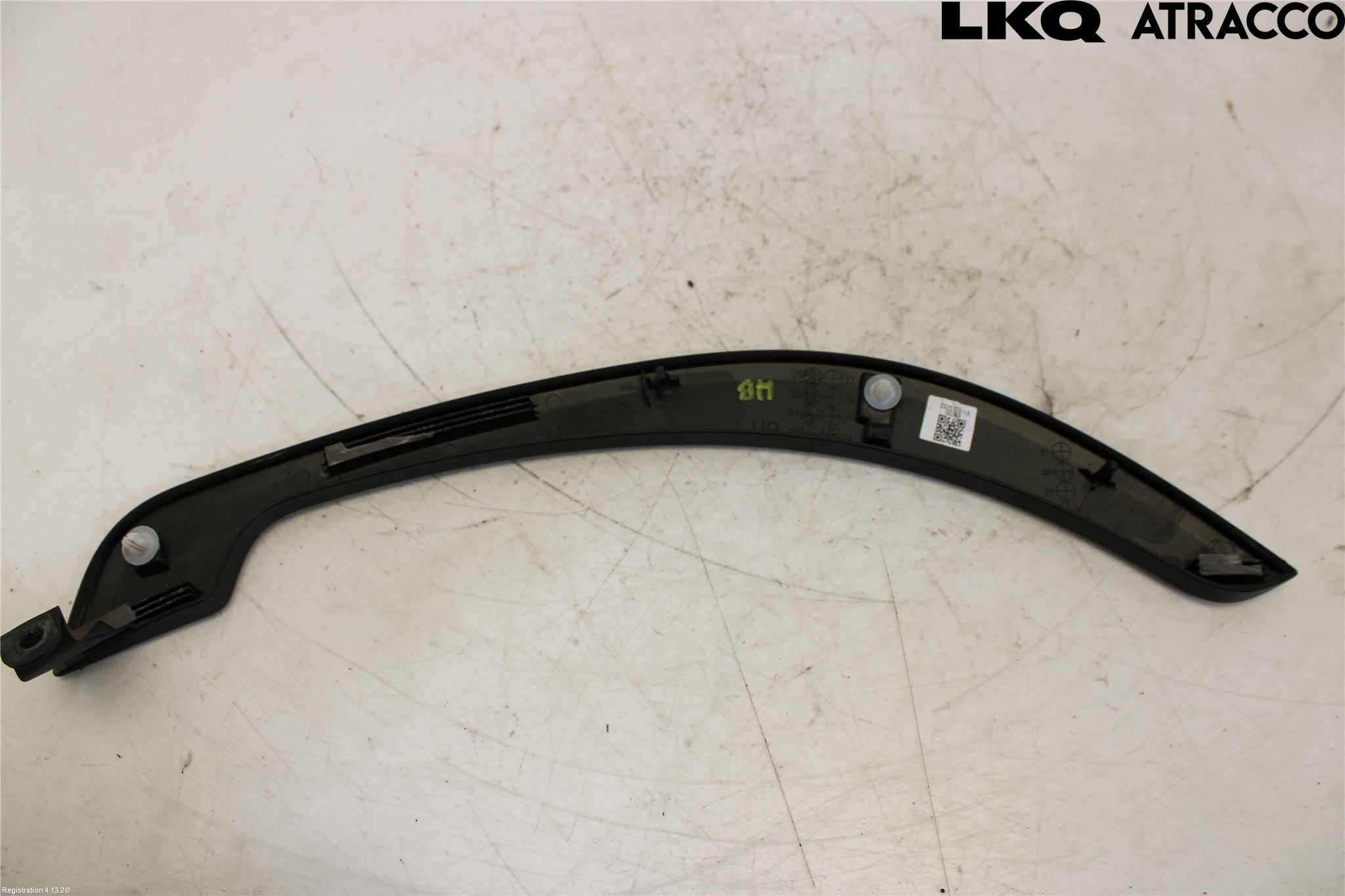 Toyota COROLLA CROSS XG10 22- Skjerm Bredder