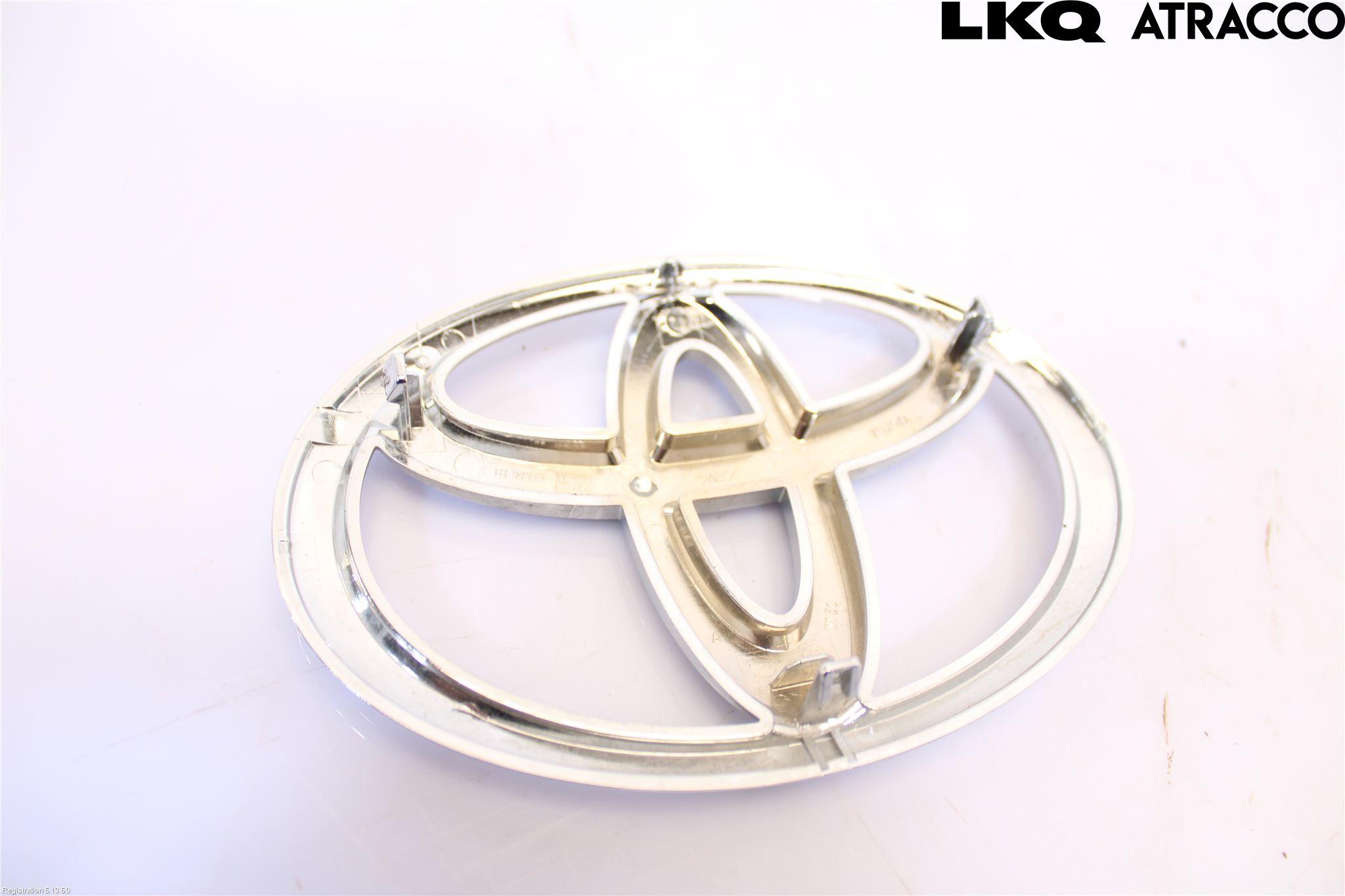 Toyota AYGO X AB70 22- Emblem