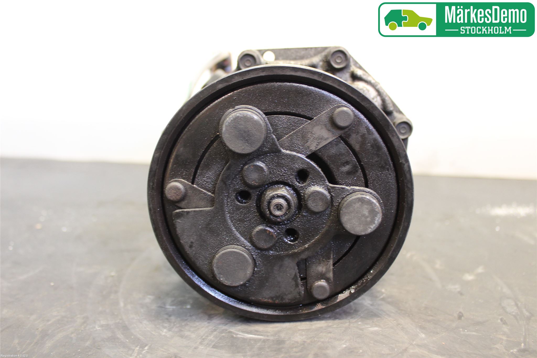 Volkswagen VW CADDY      04-10 Varme Ac Kompressor
