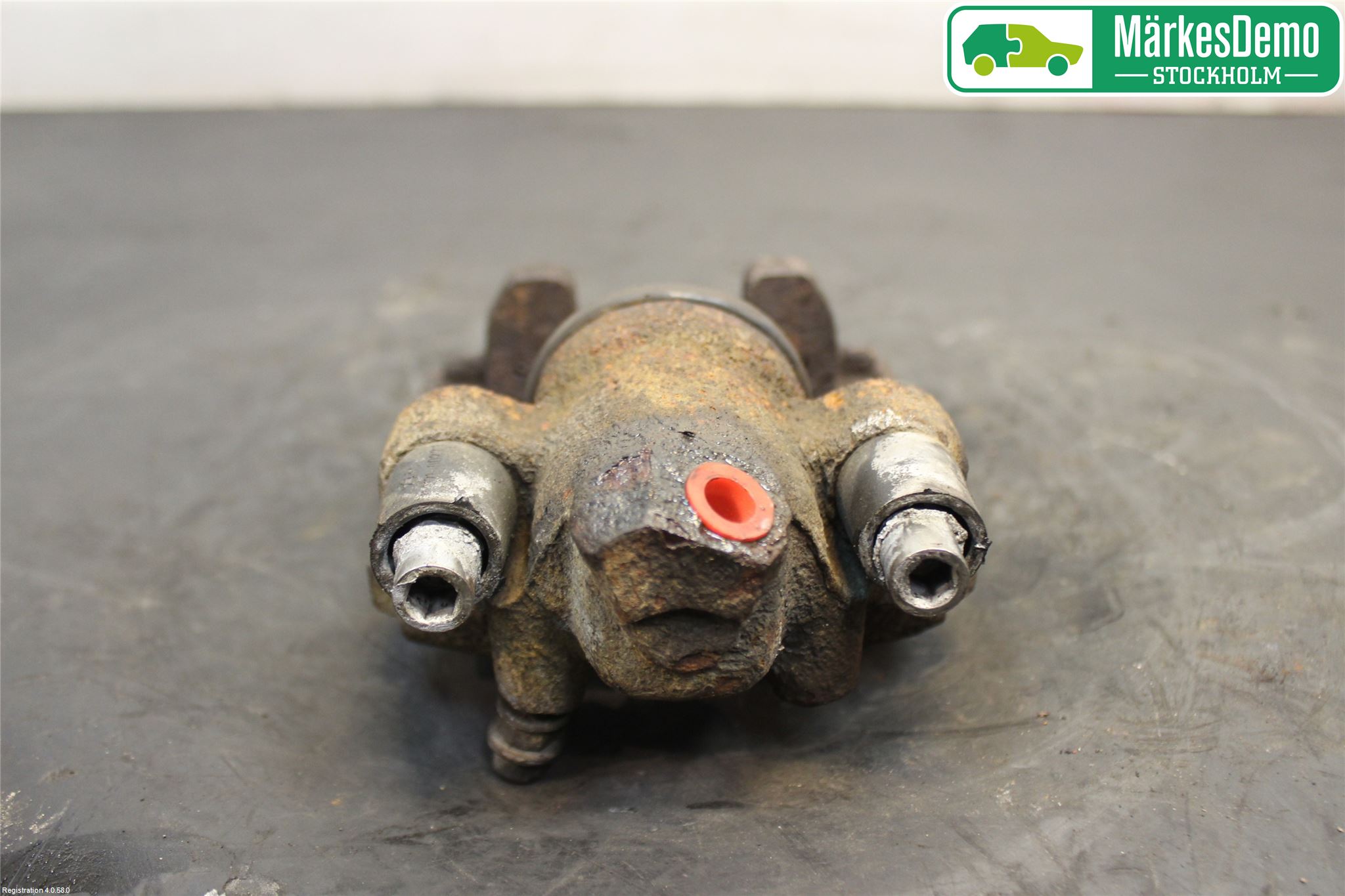Saab 9-5     06-10 Bremsecaliper Bak Venstre