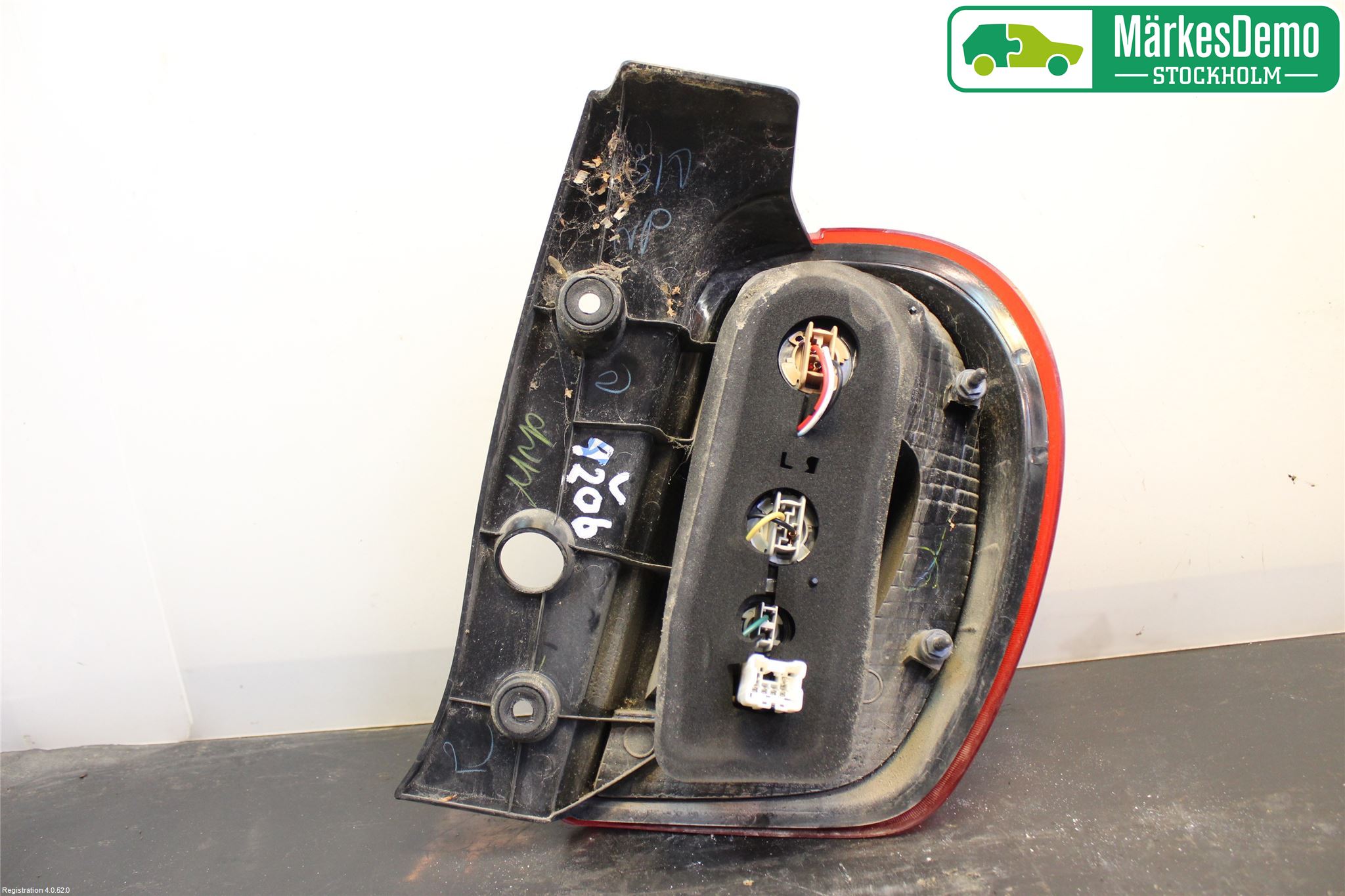 Nissan MICRA 11-16 Baklykt Venstre