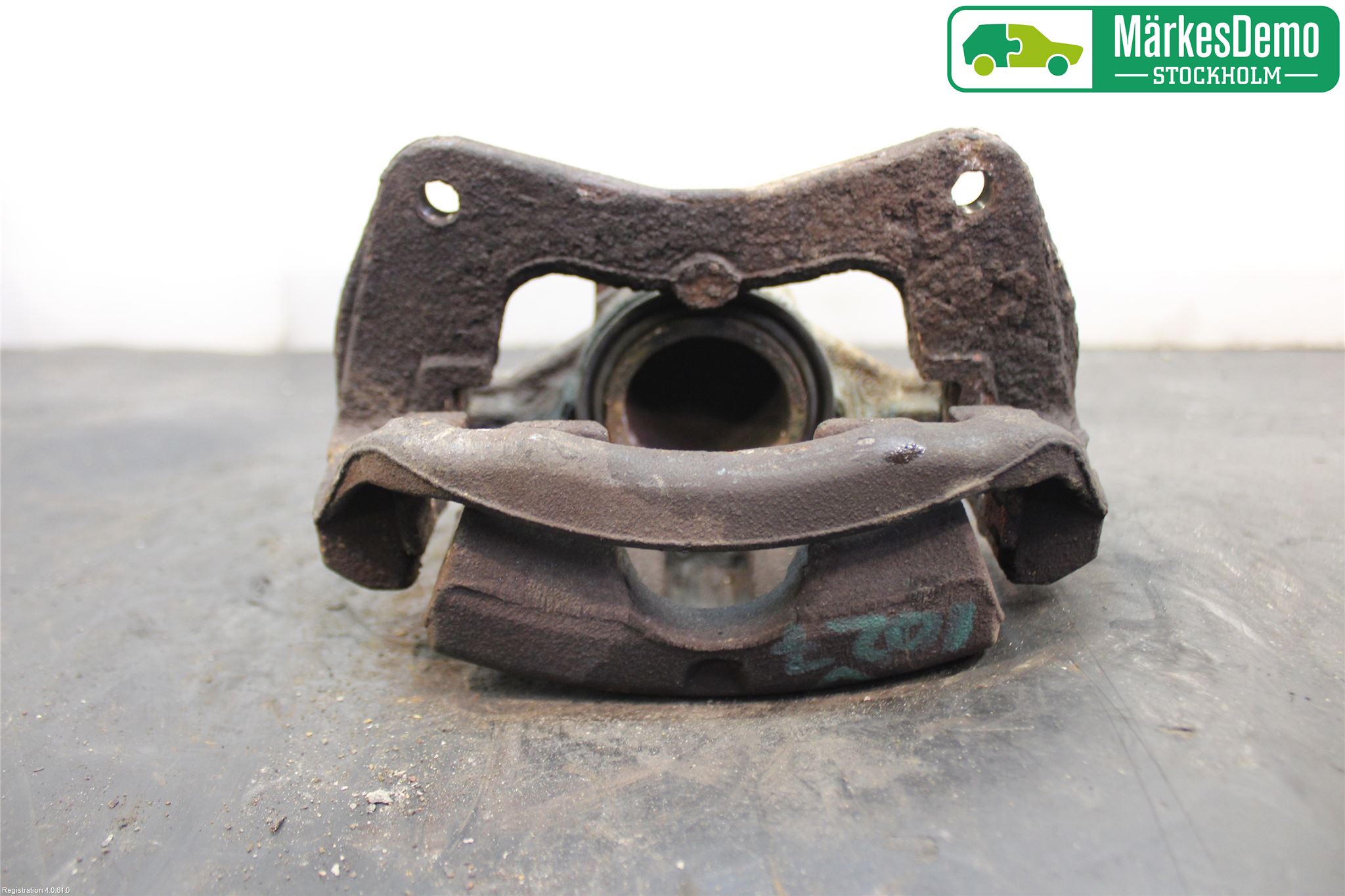 Mitsubishi CARISMA 00-04 Bremsecaliper Foran Venstre