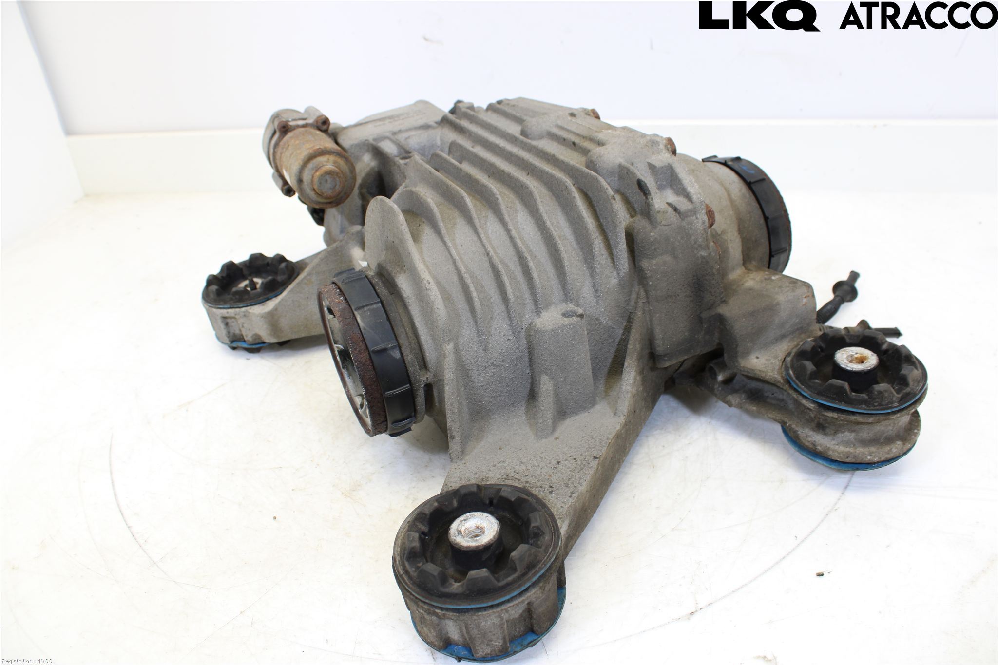 Volkswagen VW PASSAT 15-19 Bakaksel Kardang Bak -Diff