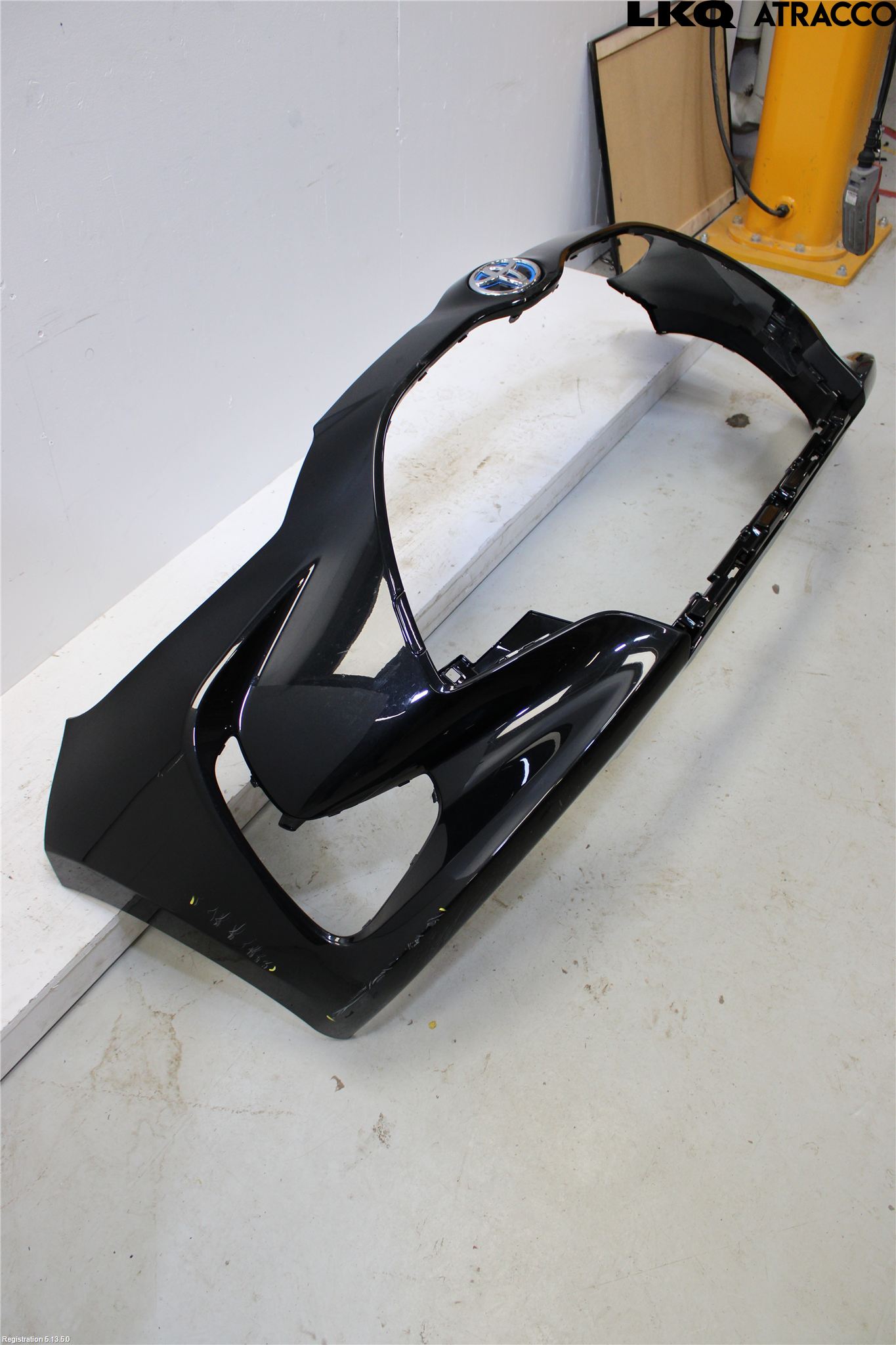 Toyota YARIS XP21 20- Støtfanger Foran Plastdeksel