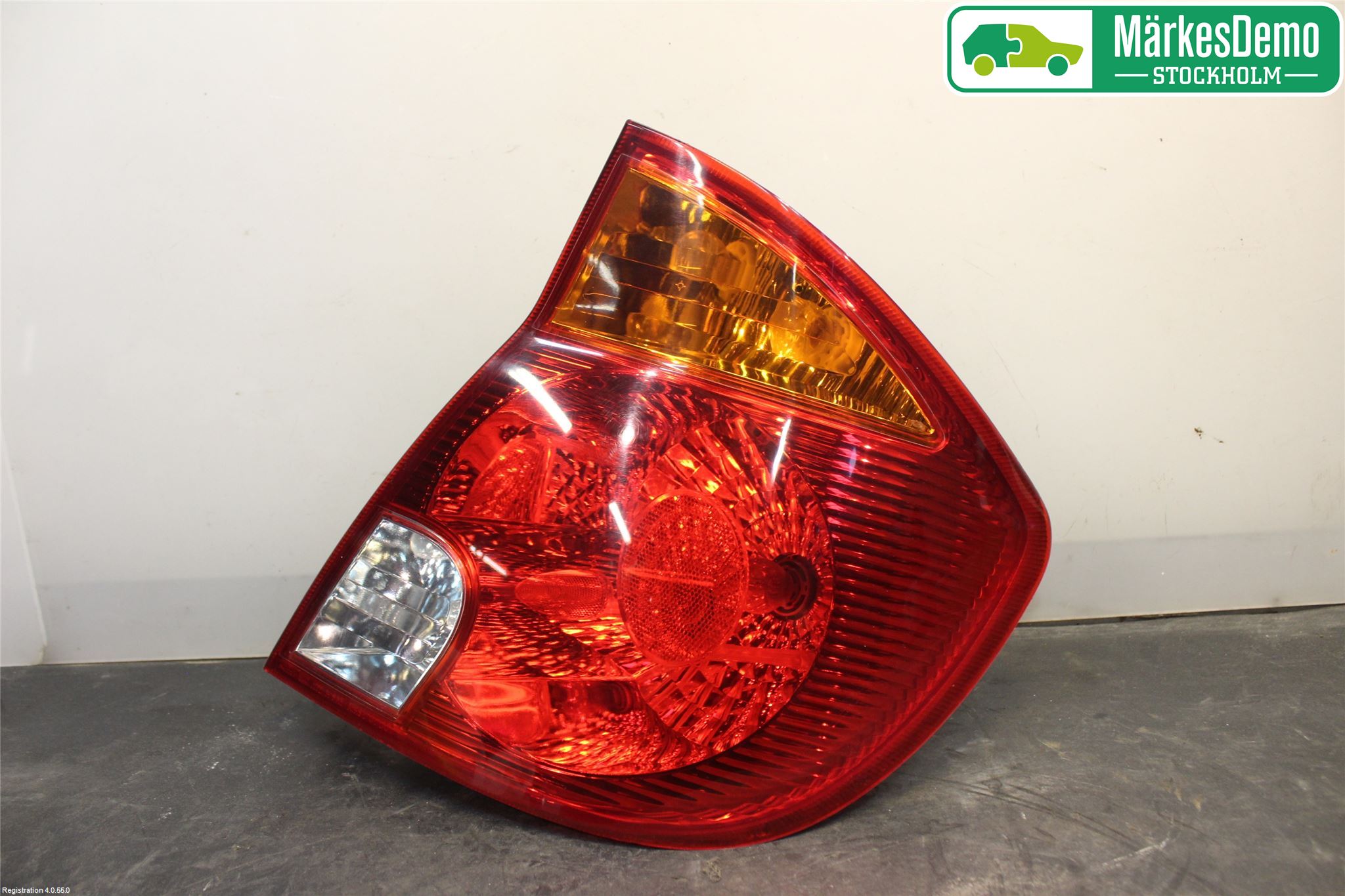 Hyundai ACCENT   03-06 Baklykt Høyre