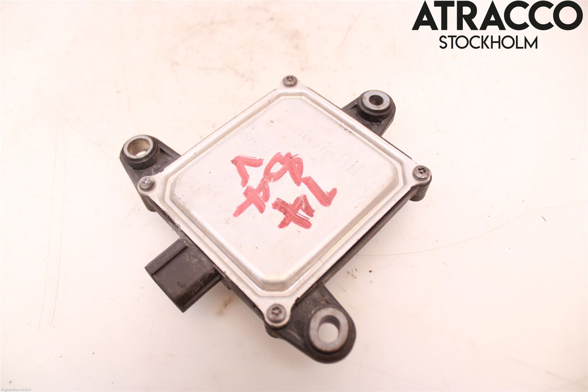 Mitsubishi OUTLANDER 13-21 Sensor Kollisjonsbeskyttelse