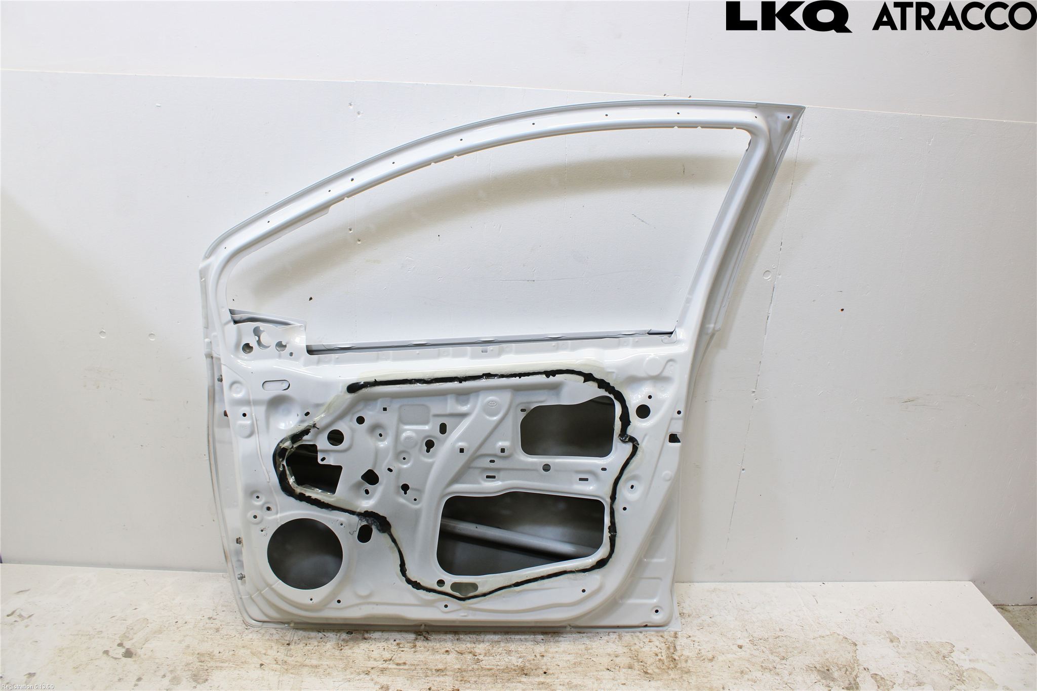 Toyota YARIS XP130 12-14 Dør 4D Foran Høyre