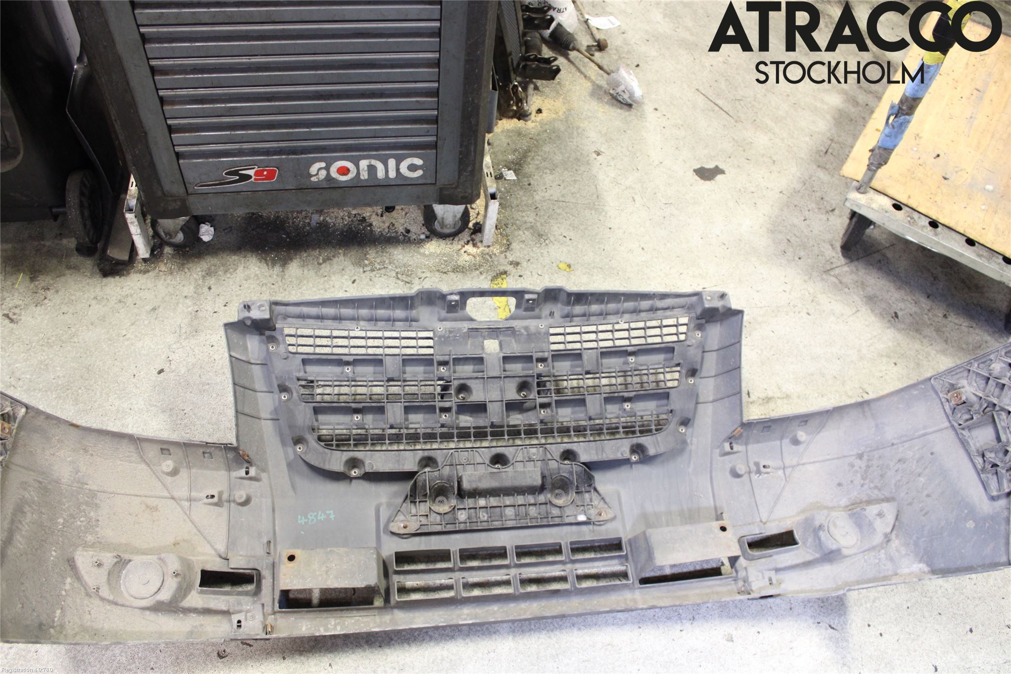 Ford TRANSIT    06-13 Støtfanger Foran Plastdeksel